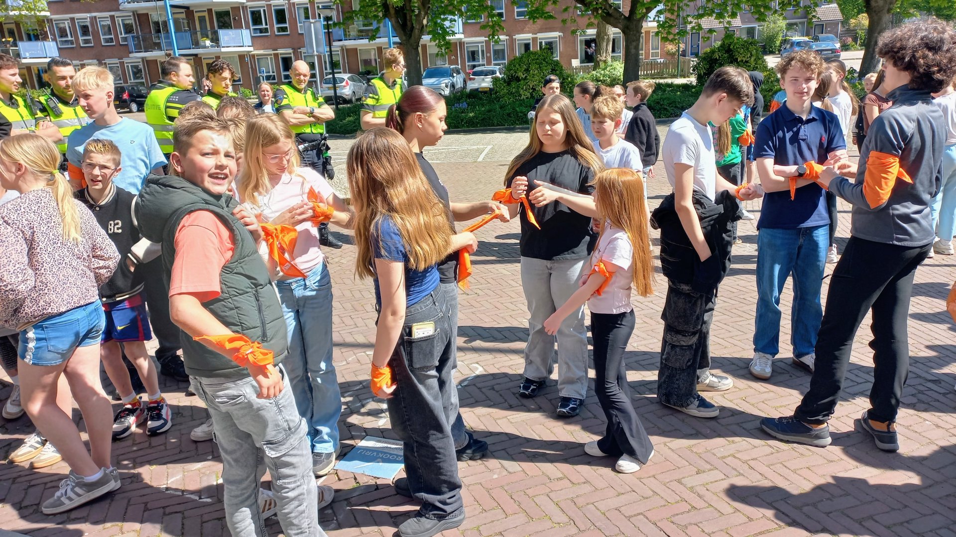 Pilot-met-jongerenwerkers-in-Hardinxveld-Giessendam-wegens-succes-verlengd