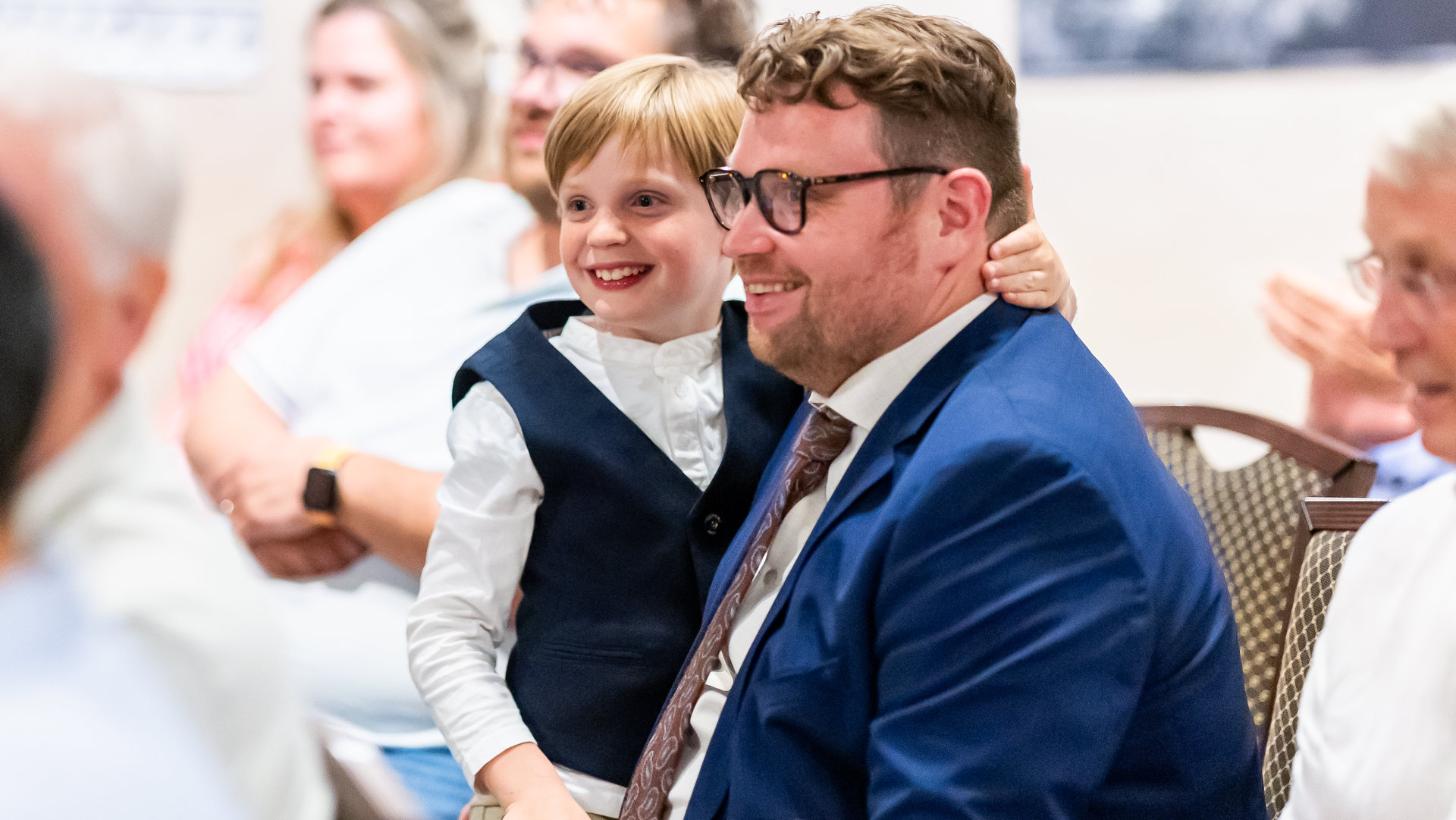 Klein--koningsdrama--gaat-vooraf-aan-unanieme-benoeming-nieuwe-wethouders-Woudenberg