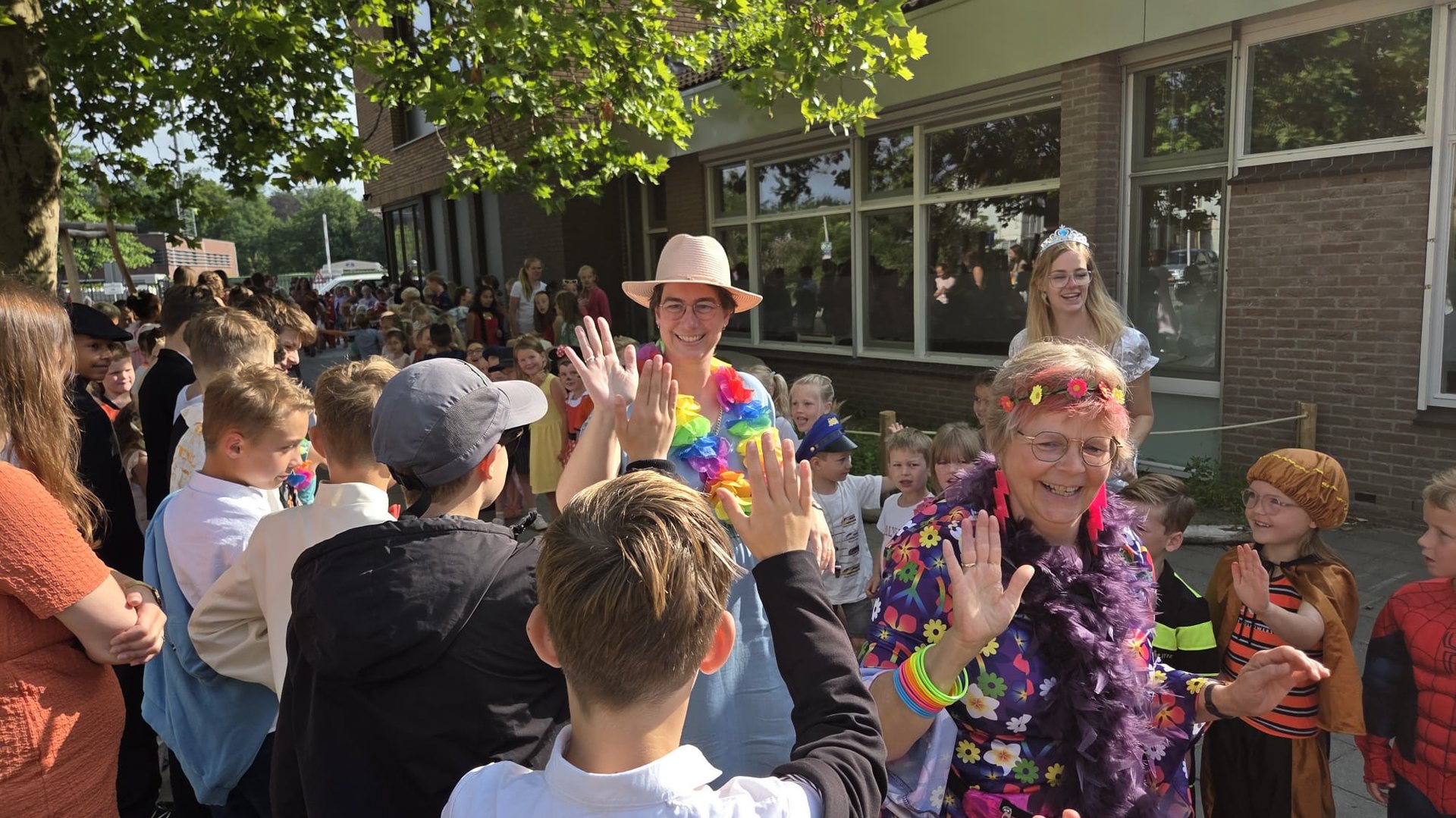 Dubbel-feest-tijdens-zomerfeest-op-De-Olijfboom-Woudenberg