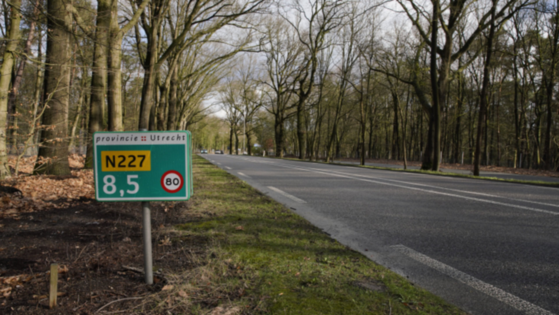 -Nieuw-asfalt-en-60-kilometer-per-uur---N226-tussen-Woudenberg-en-Leusden-ruim-een-maand-dicht