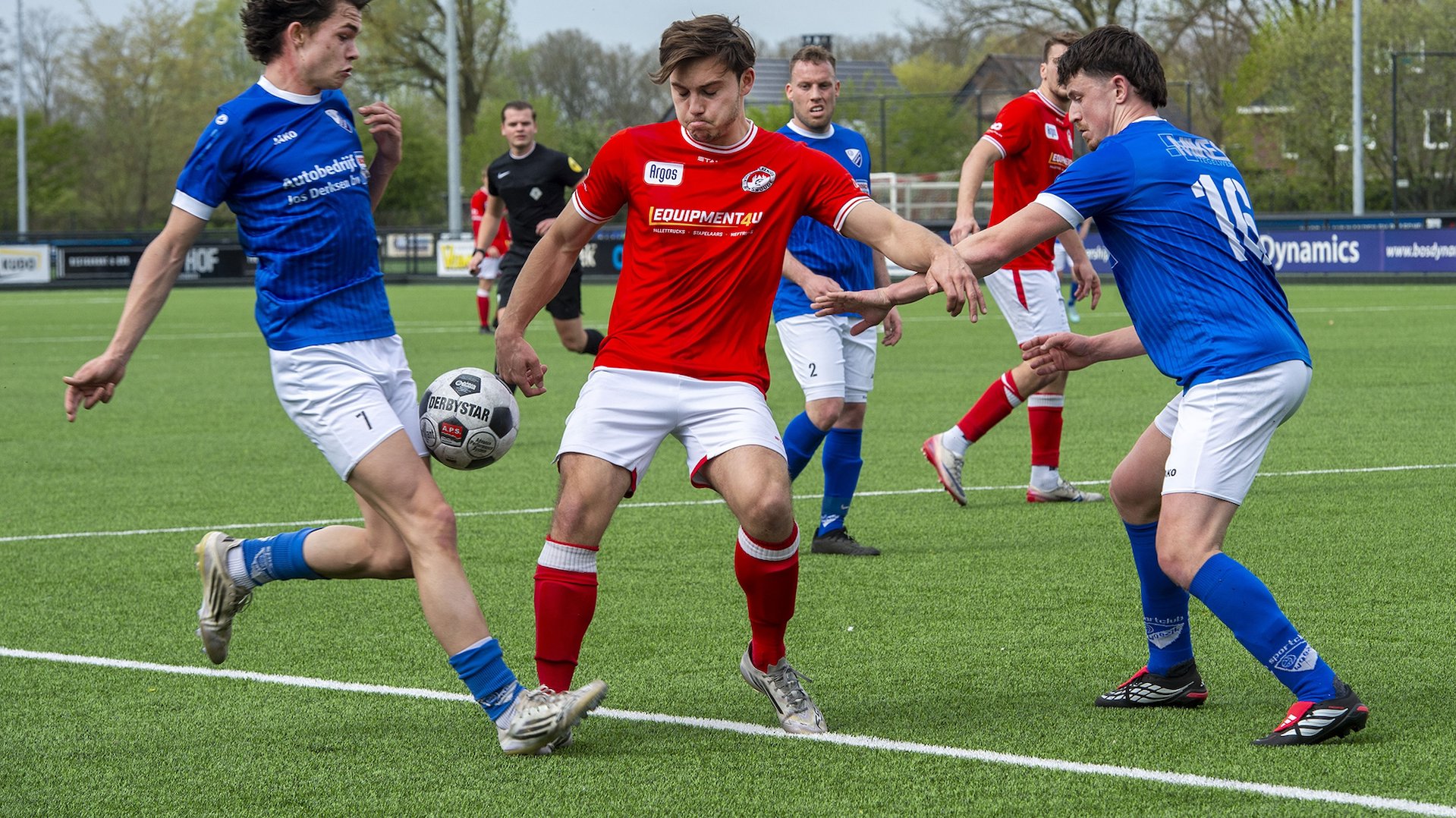 Renswoude-haalt-hard-uit-in-beker