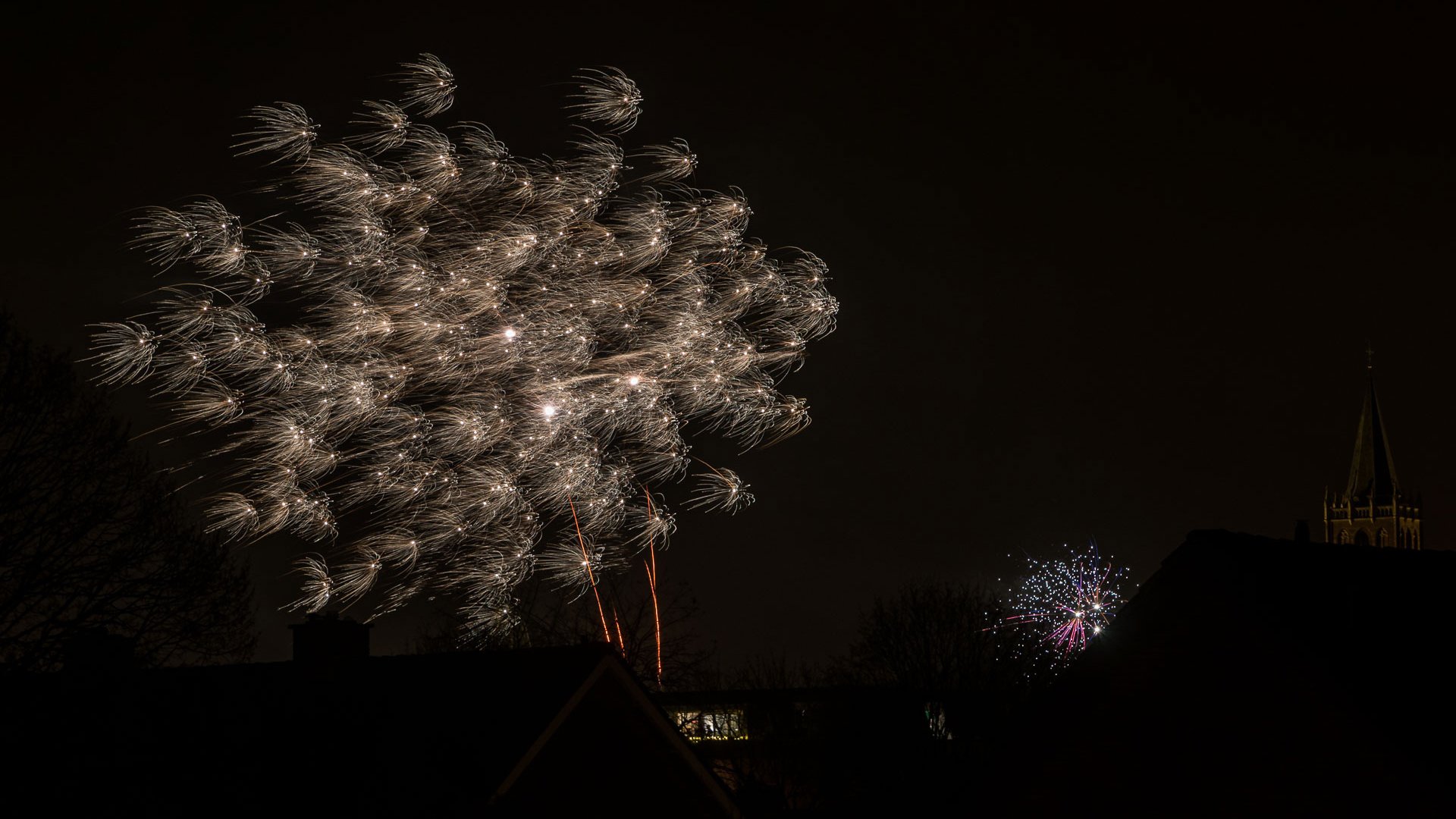 Houten-krijgt-geen-centraal-aftelmoment--laser--of-droneshow-met-oud-en-nieuw