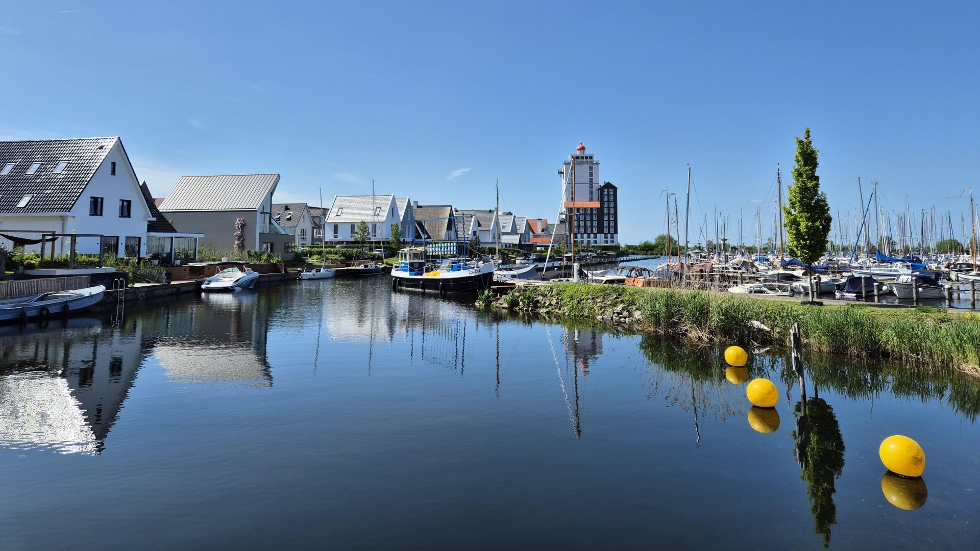 Gemeente-Harderwijk-stelt-krediet-beschikbaar-voor-komst-van-drijvende-eilanden-in-Waterfront