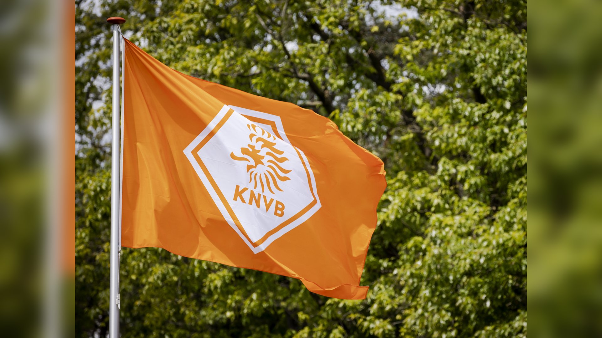 Voorlopige-schorsing-van-zestig-dagen-voor-Jhon-van-Beukering