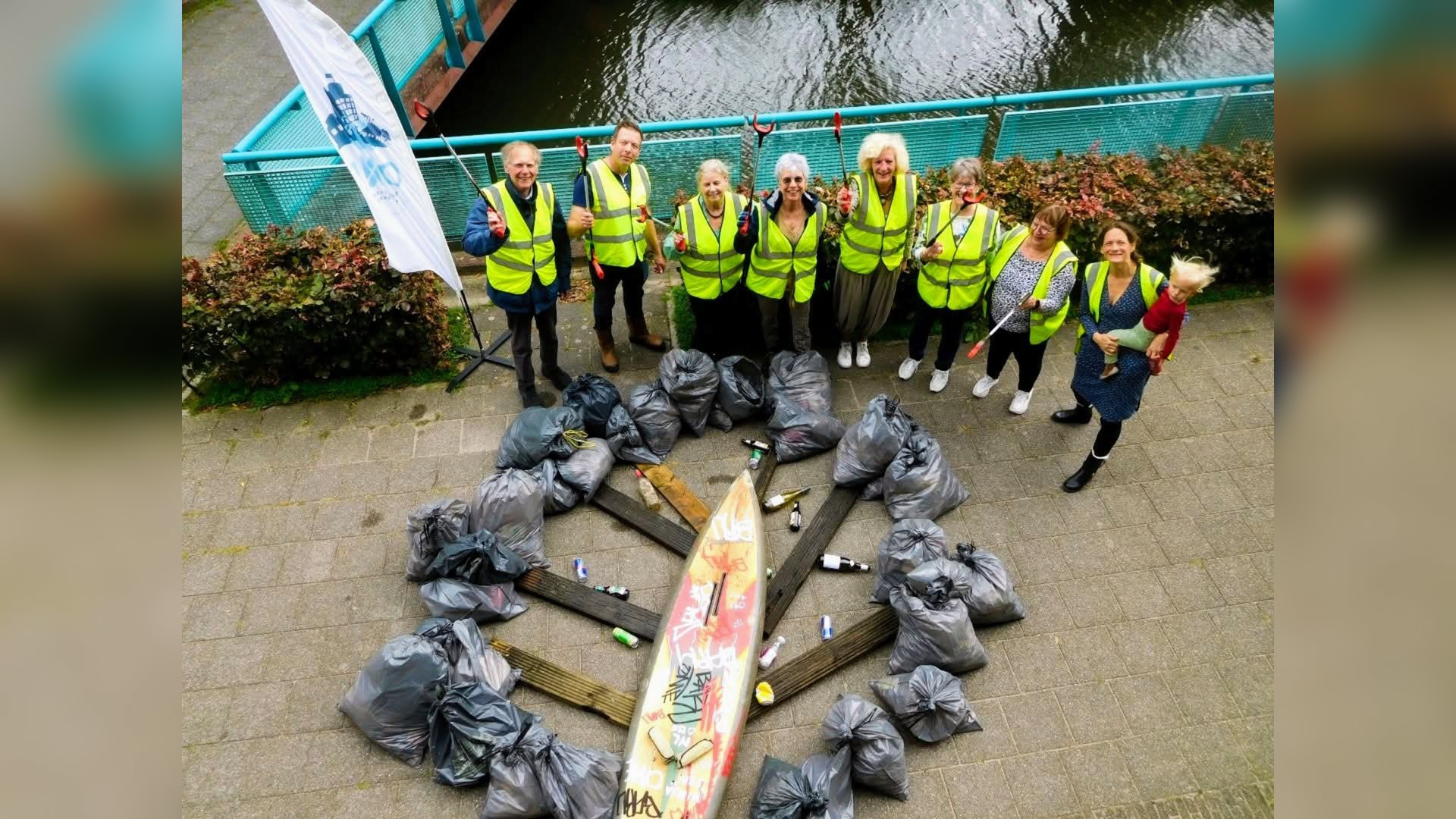 Een boom van ruim 90 kilo zwerfafval in Kattenbroek - Nieuws uit de ...