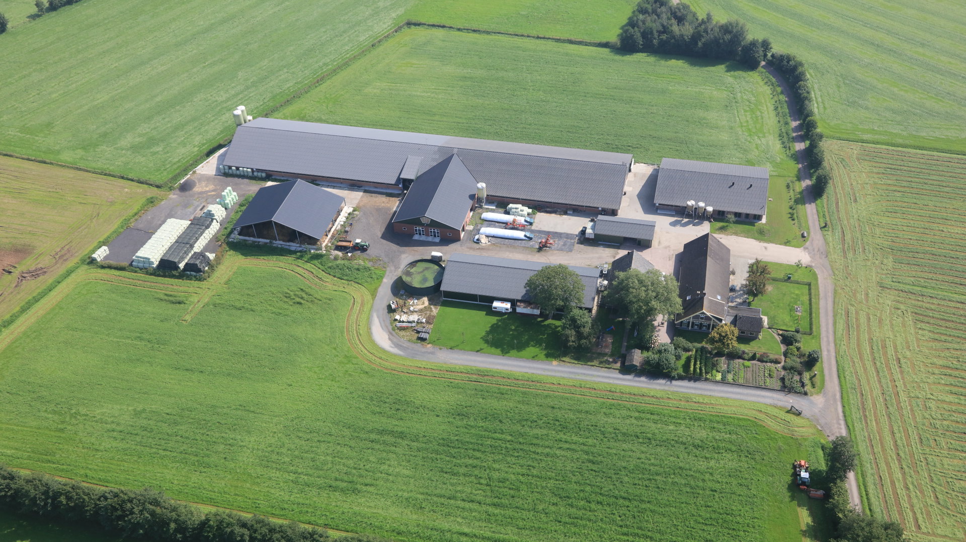 Veehouderij-Putten-wordt-ingeruild-voor-houden-pensionpaarden-en-boerencamping