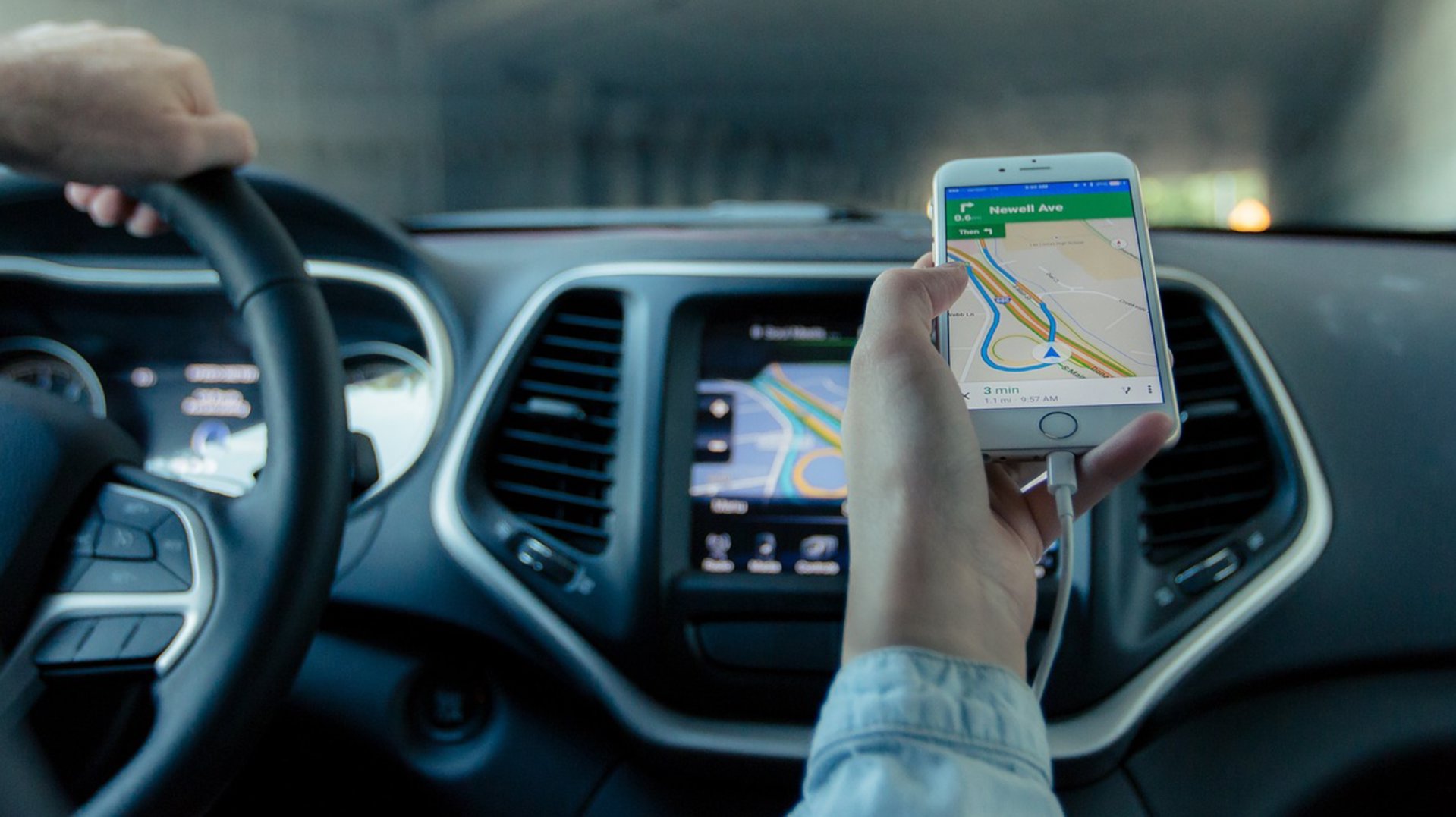 Gemeente-Harderwijk-gaat-zes-maanden-verkeersregelaars-inzetten-voor-nieuwe-taxistandplaats-om-bezoekers-de-weg-te-wijzen