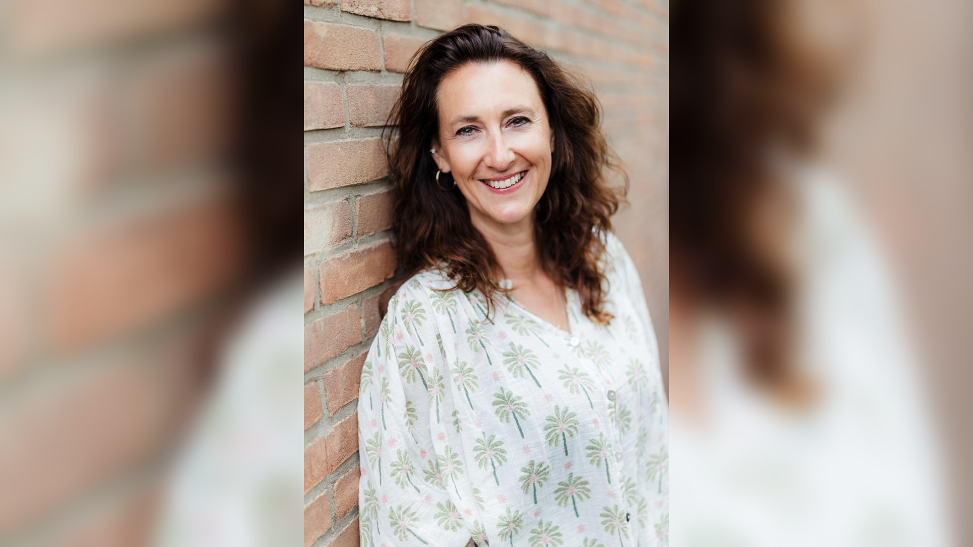 Lieset-Wolters-schrijft-intiem-boek-over-ziekte-en-verder-leven---Als-je-alles-verliest--is-houvast-het-enige-wat-je-nog-hebt-