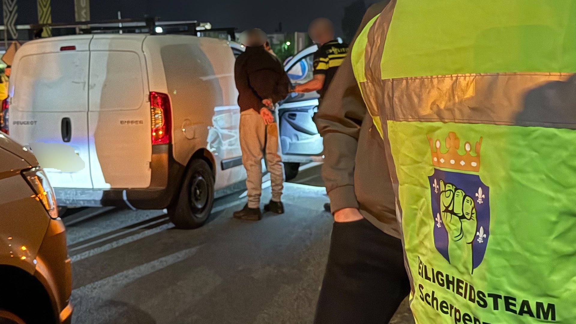 Veiligheidsteam-Scherpenzeel-leidt-politie-naar-aanhouding-verdachten---Deze-keer-was-het-raak-