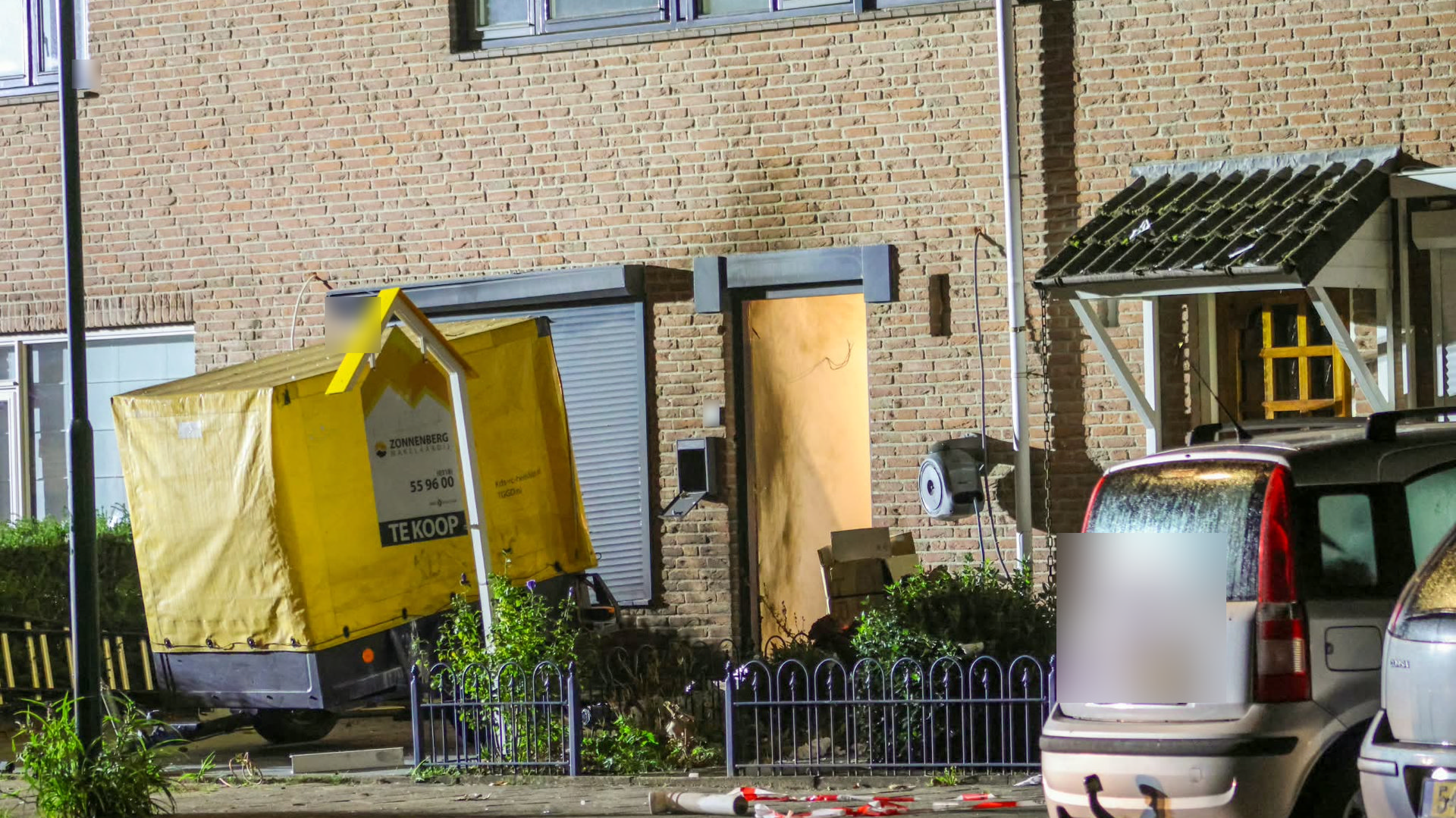 Explosie-op-Azalea-in-Veenendaal-schrikt-buurtbewoners-Gezonken-Hoek-op