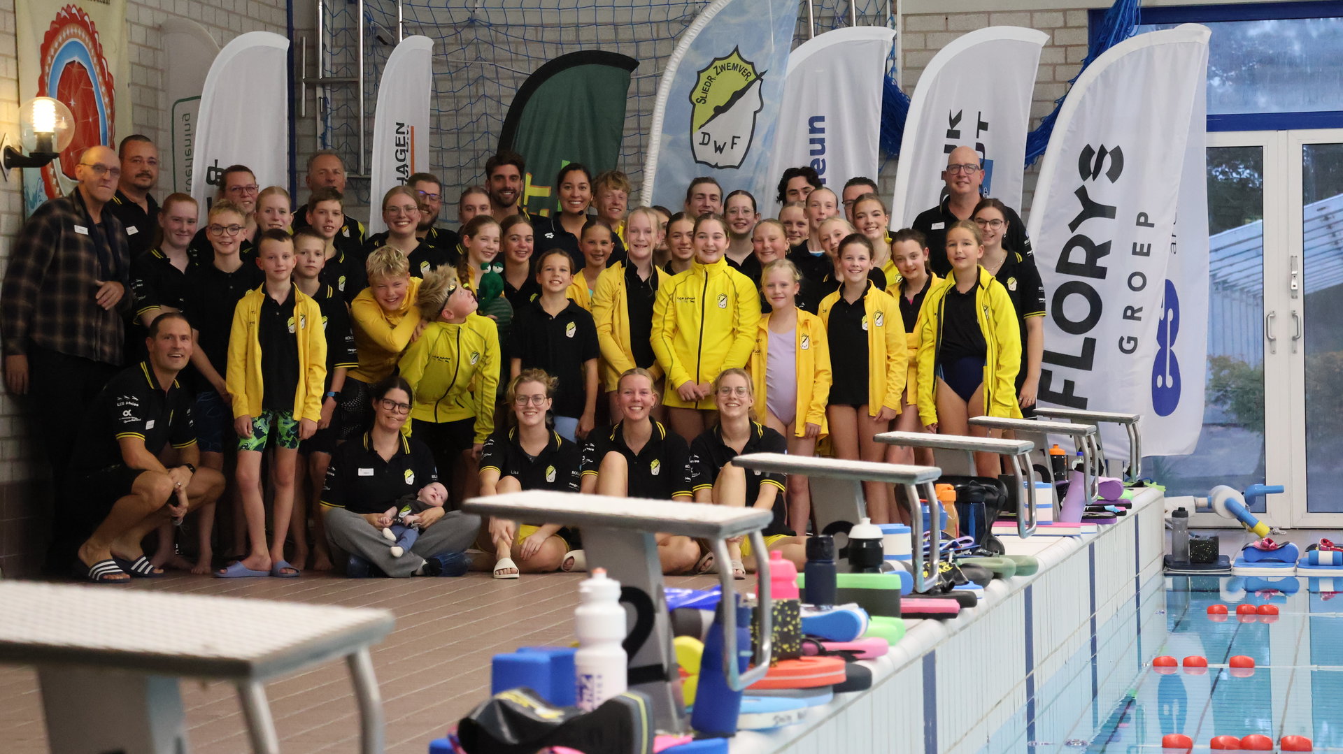 Zwemclinic DWF met olympisch kampioen Kromowidjojo was mogelijk dankzij sponsoren