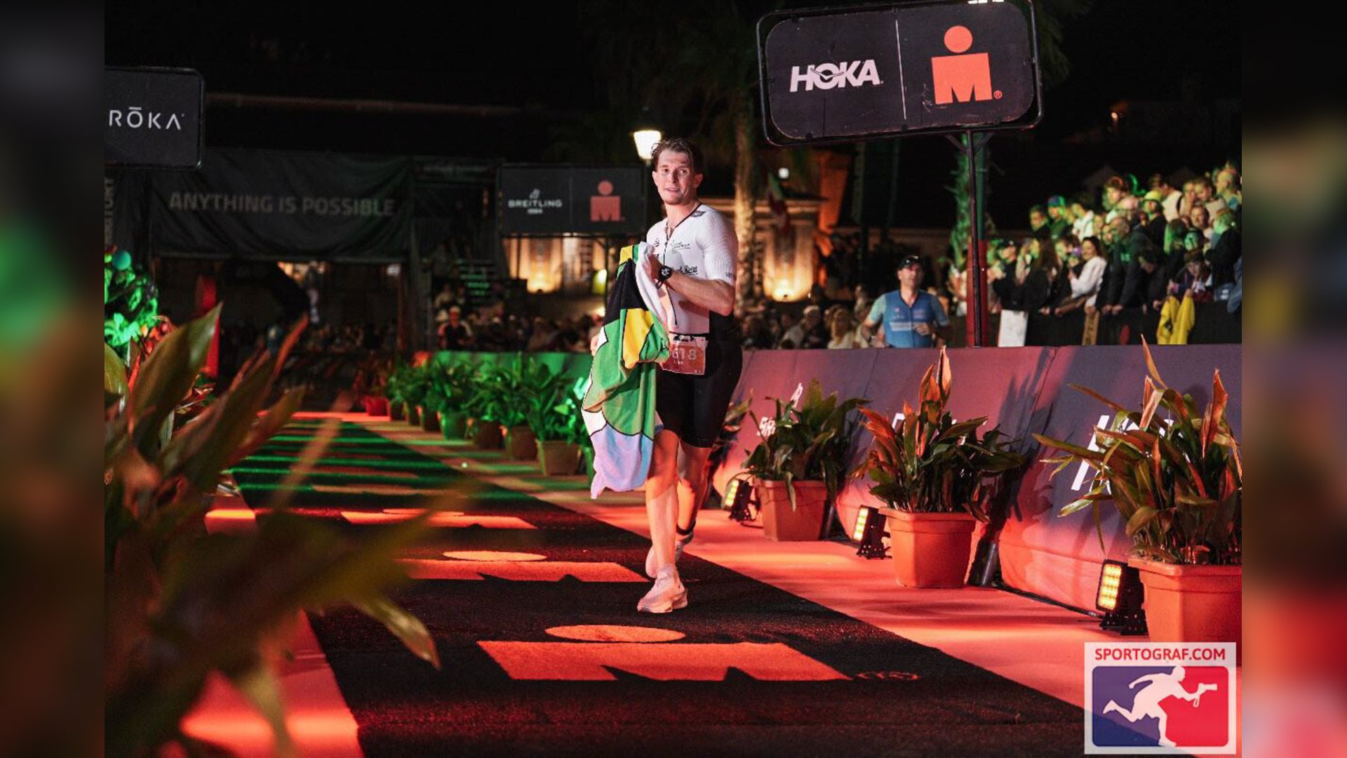 Isha uit Lunteren finisht bij Ironman met Lunters vrouwtje: ‘Ik denk een leuke stunt’