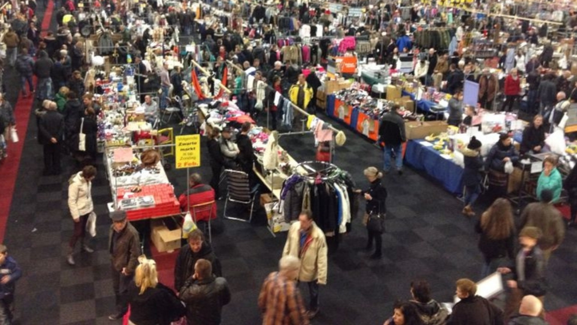 350 kramen vol vondsten tijdens Super Snuffelmarkt in Expo Houten
