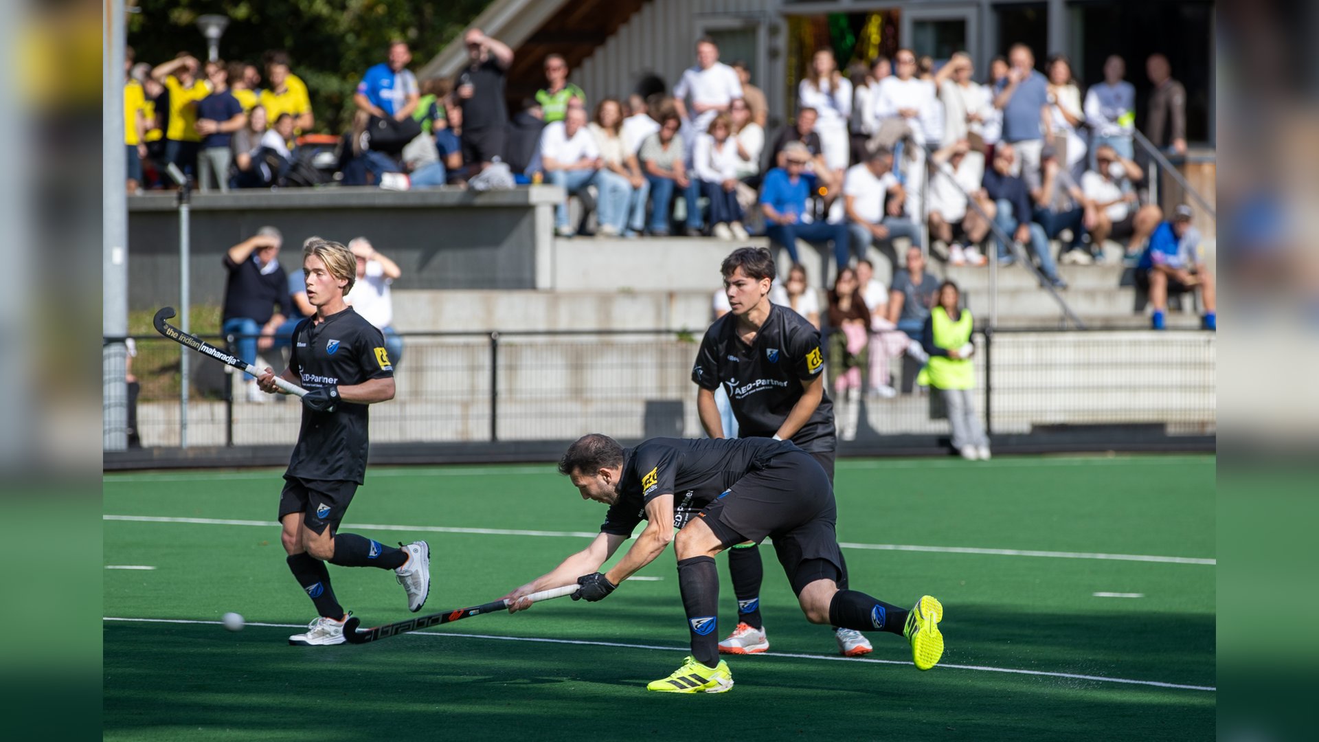 MHC Ede pakt volle buit na sensationele ommekeer tegen Naarden