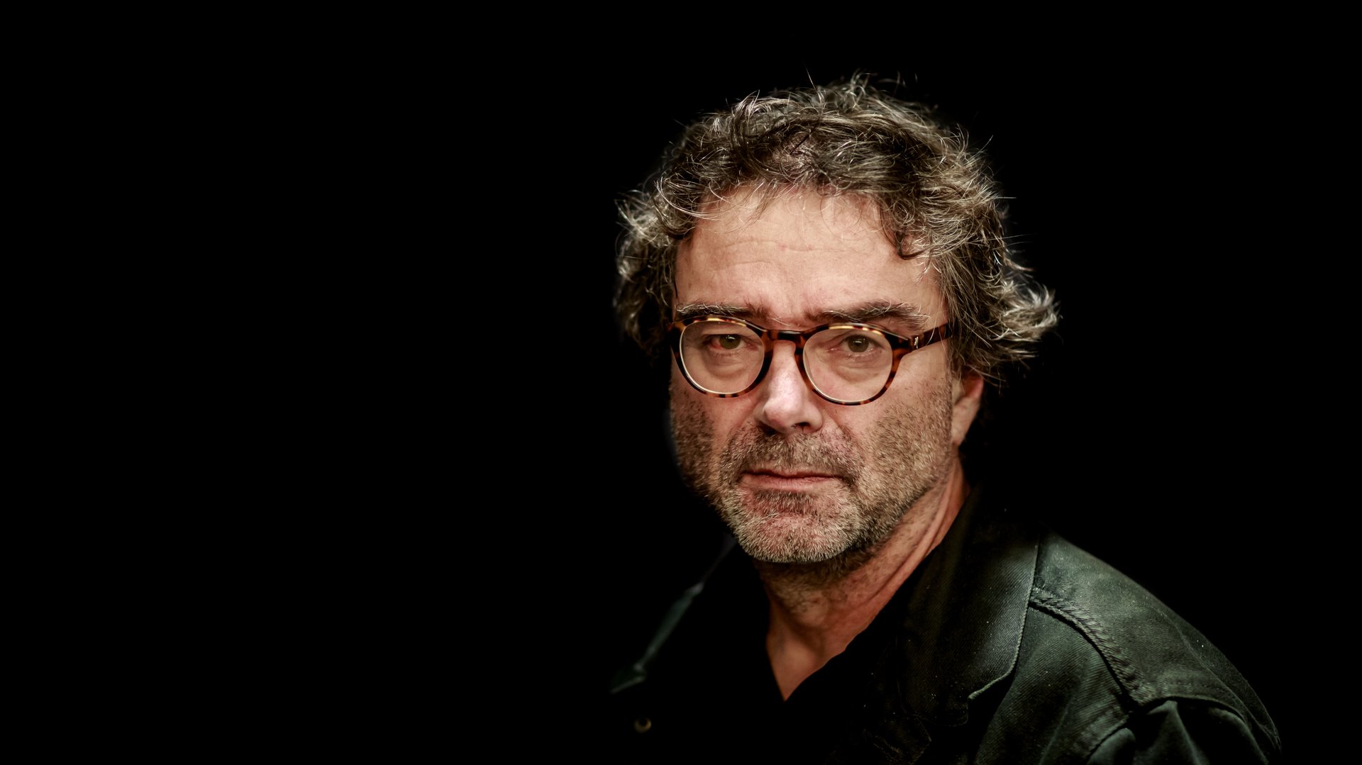 Interview Bert Wagendorp in Merwezicht in Gorinchem over zijn nieuwe roman