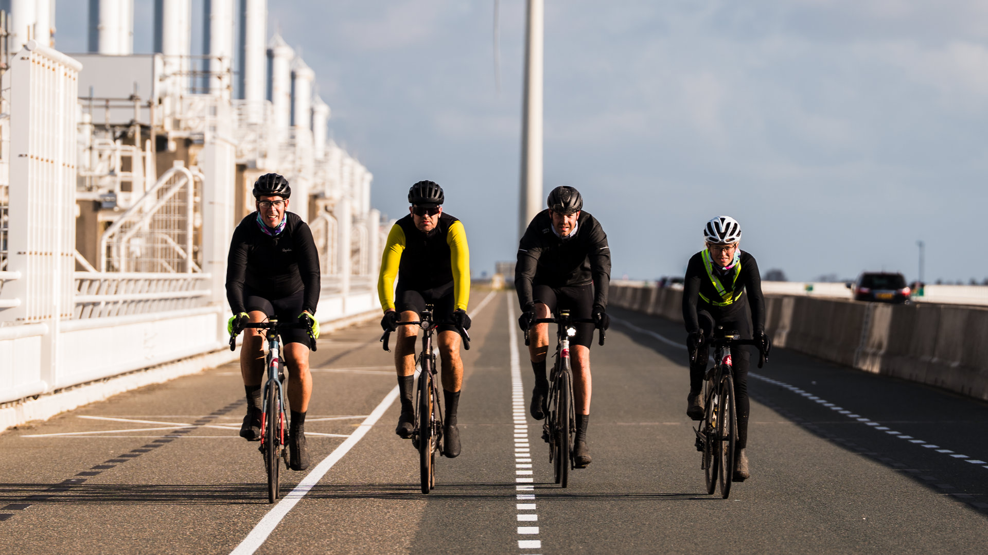 Afzien voor Team De Burgjemeesters uit Odijk; de elementen trotseren tijdens de Coast to Coast Chall