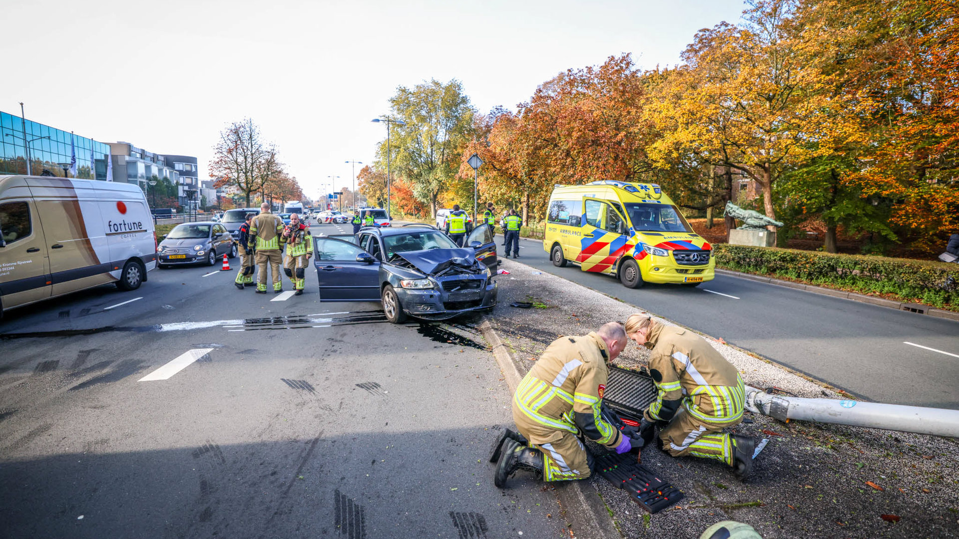 Traumahelikopter opgeroepen na ernstig ongeval op Stadsring in Amersfoort