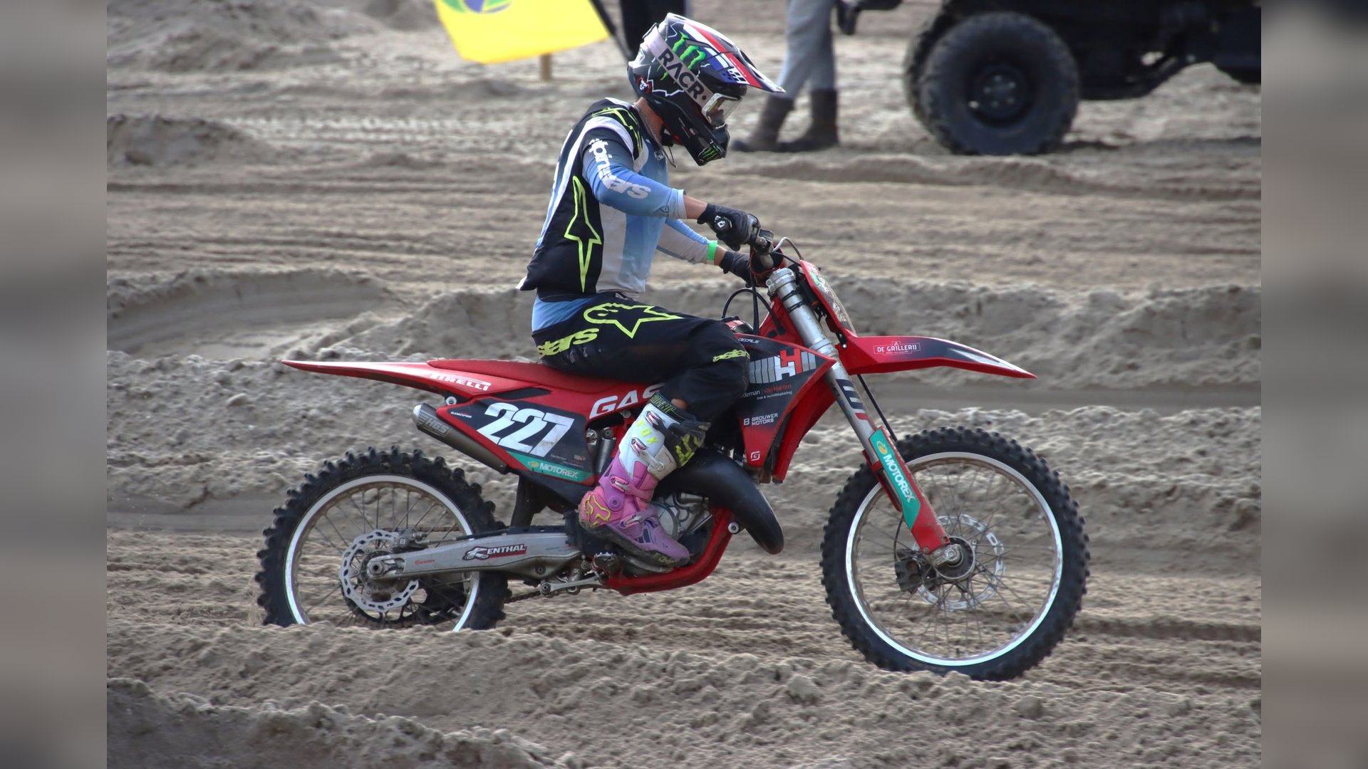 red bull knock out strandrace
