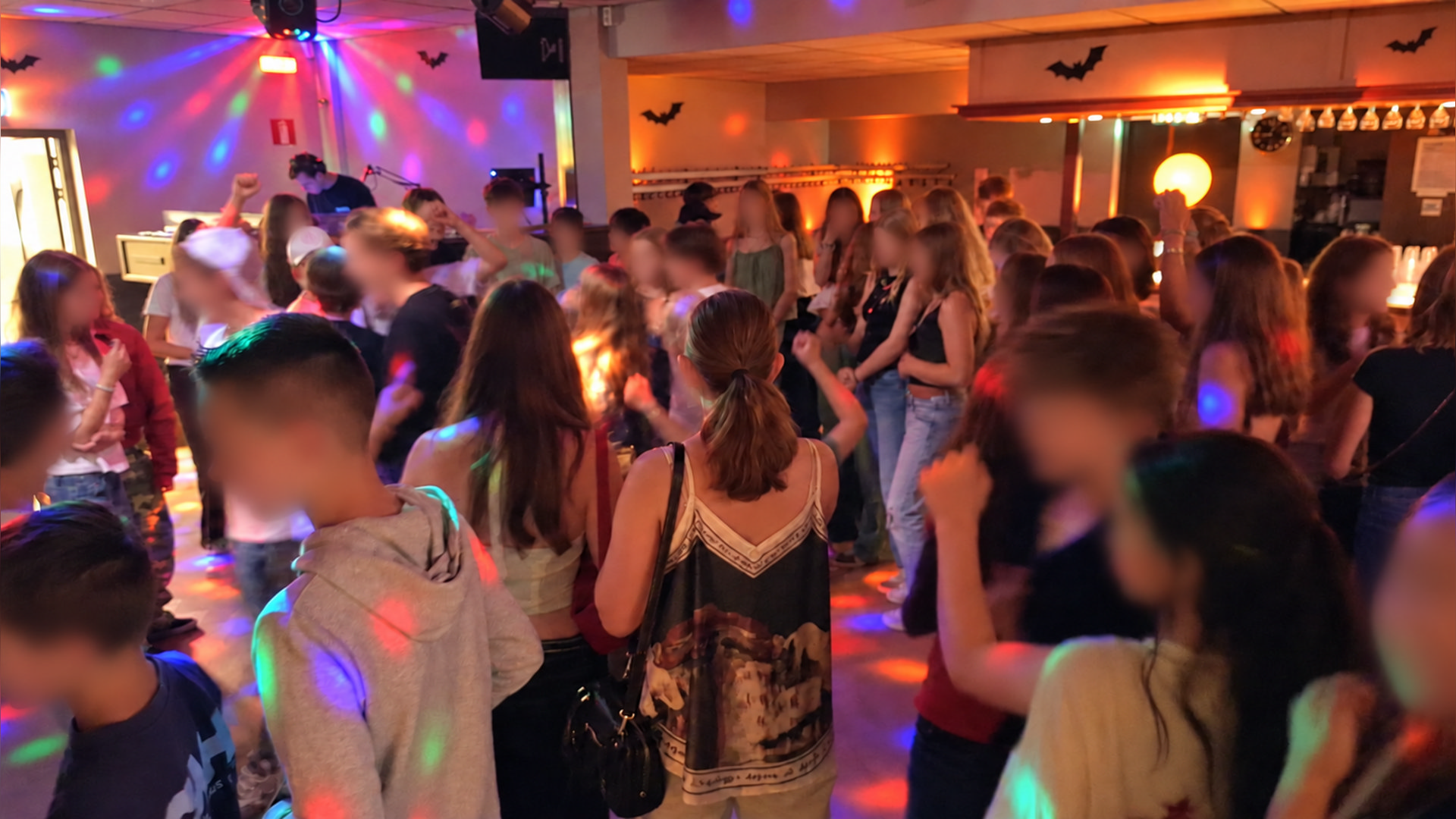 Griezelen en dansen bij Overprikkeld Halloween in De Til