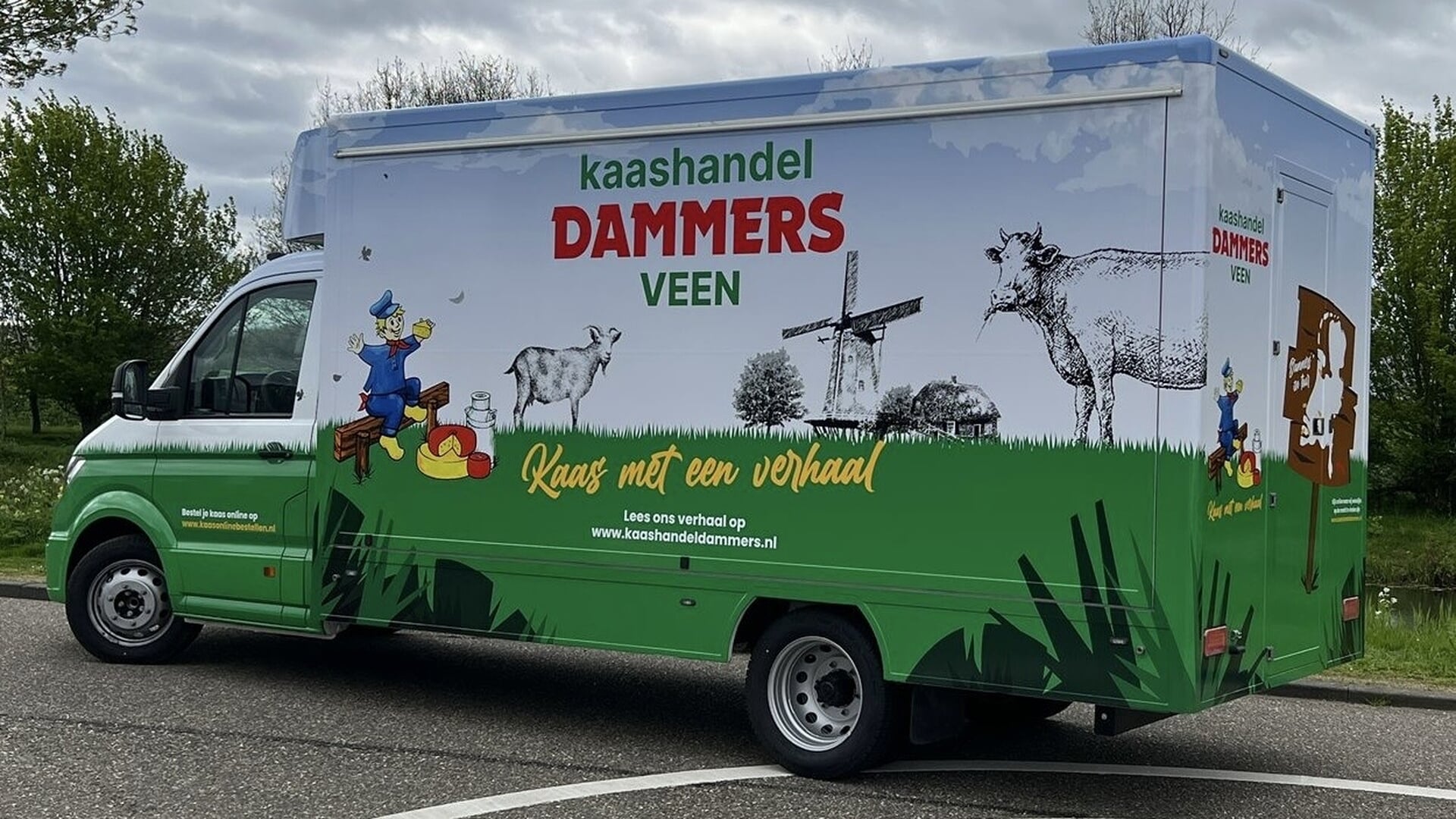 Sinds 1980 een vertrouwd gezicht op de markt – Kaashandel Dammers uit Veen in Kloosterzande en Vogel
