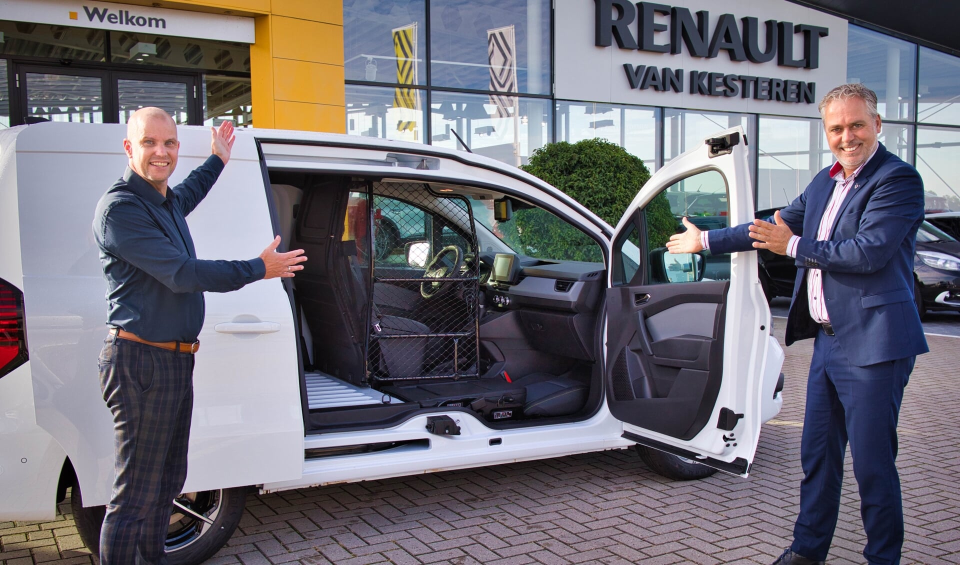 Kangoo Electric Verkozen Tot ‘Bestelauto Van Het Jaar’ - Al Het Nieuws ...