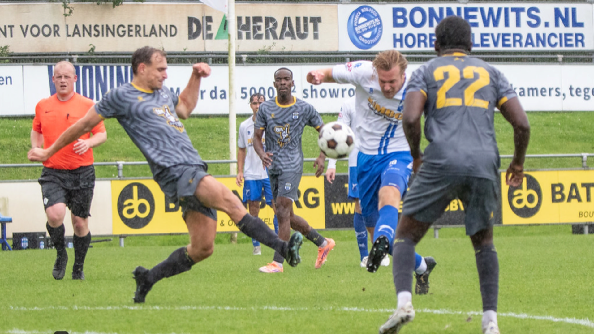 BVCB geeft hekkensluiter FC Skillz het nakijken - Adverteren ...