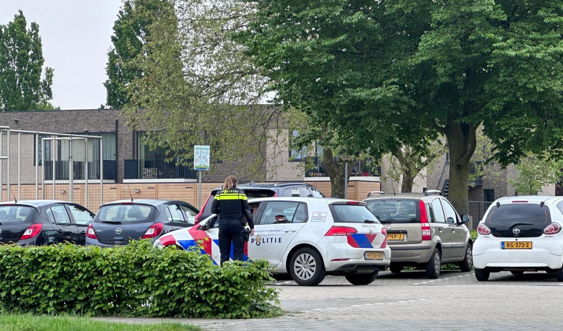 Vermiste Jongens Van Vijf Zijn Terecht, Politie Deelt Knuffels Uit ...