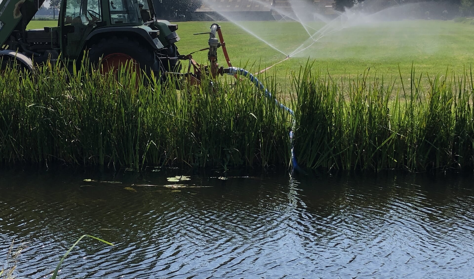 Aanvragen beregenen met water uit de sloot wordt makkelijker ...
