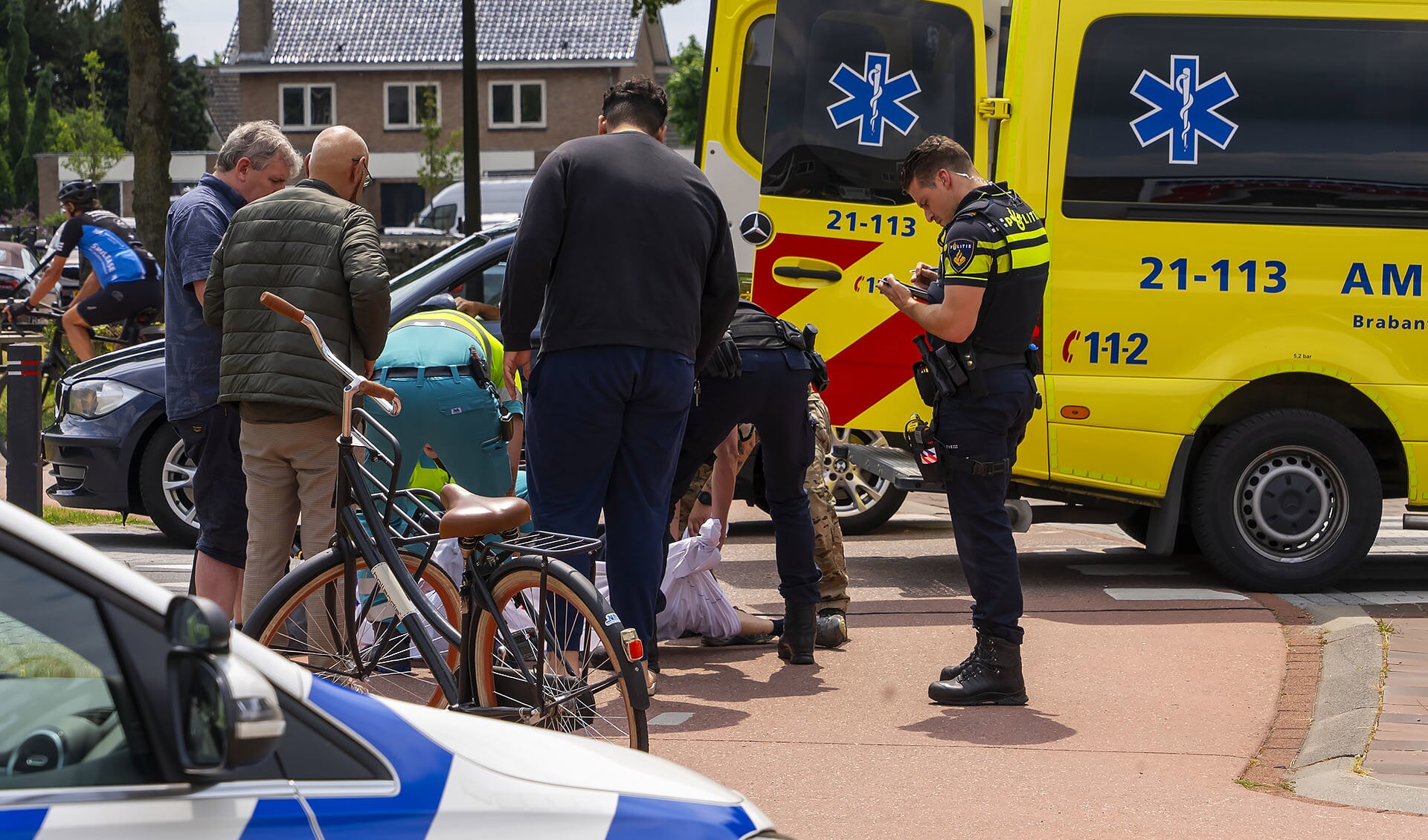 Fietsster Gewond Na Ongeval Op Rotonde In Heesch - Adverteren Oss ...