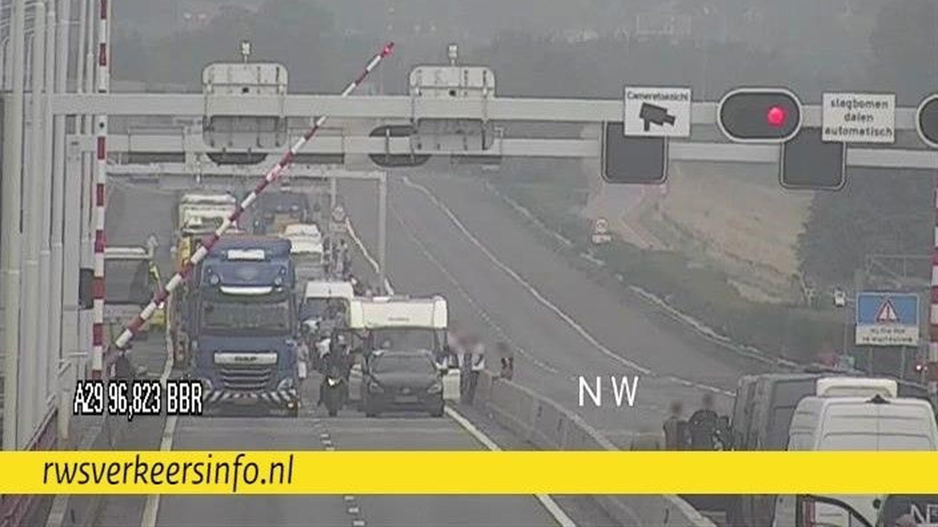 Haringvlietbrug dicht vanwege technische storing