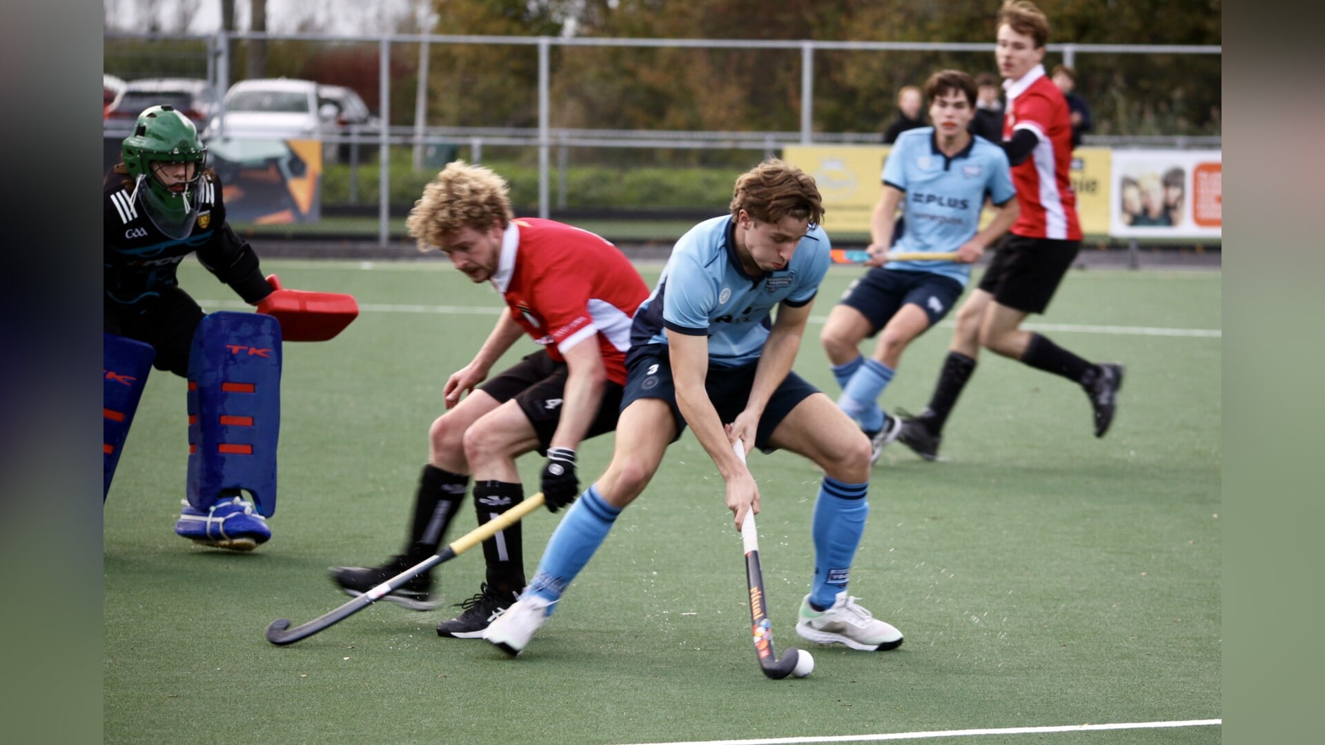 Hockeyers HC Voorne verpletteren Feyenoord