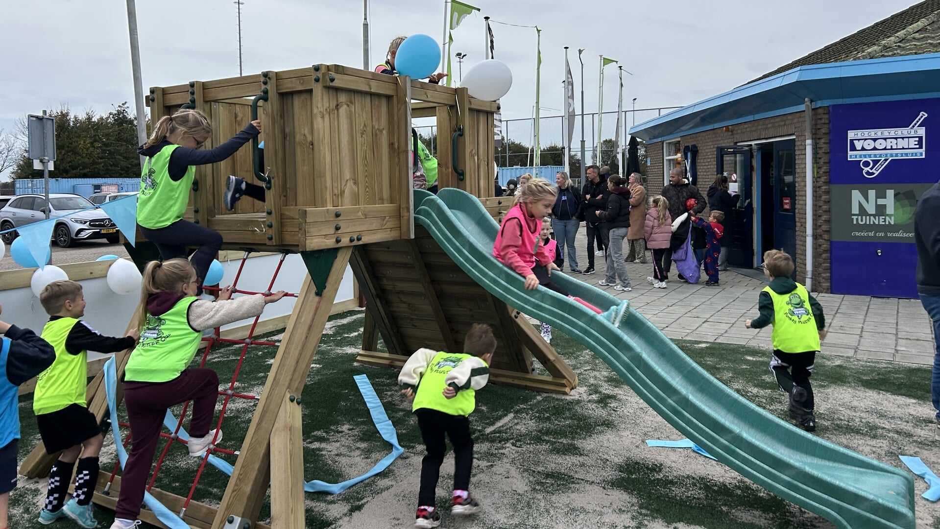 Hockeyclub Voorne heeft nieuwe speeltuin