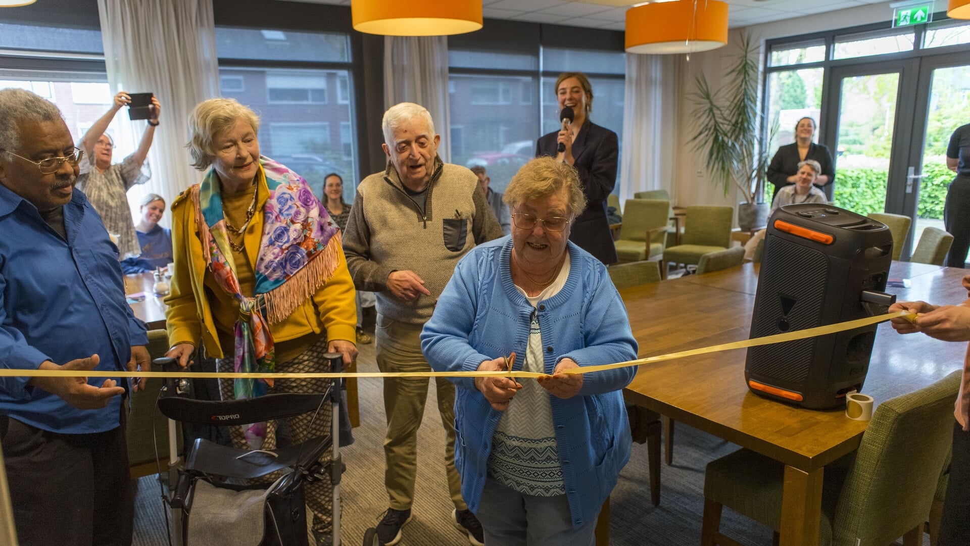 Laatste dagen expositie ‘De blauwe draad’