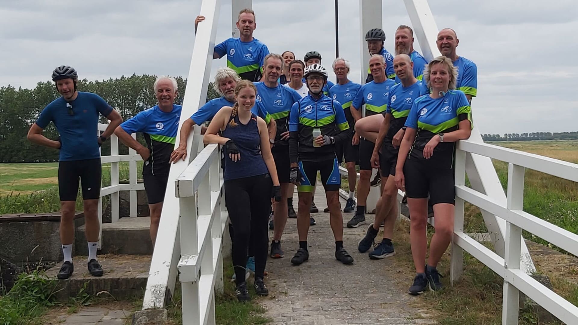Schaats Trim Club Oldemarkt bestaat zestig jaar: Elfstedentocht van 1963 is aanleiding voor oprichti