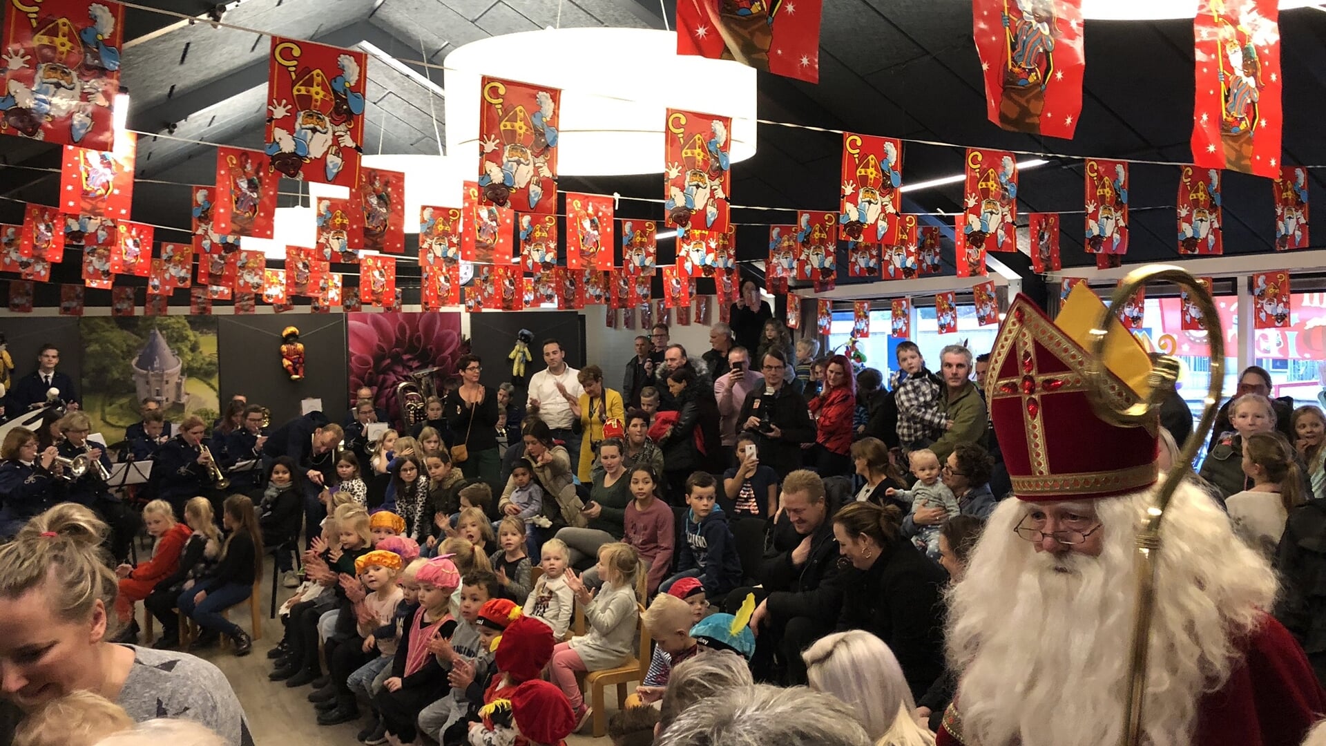 Spankeren verwelkomt Sinterklaas op zondag 16 november