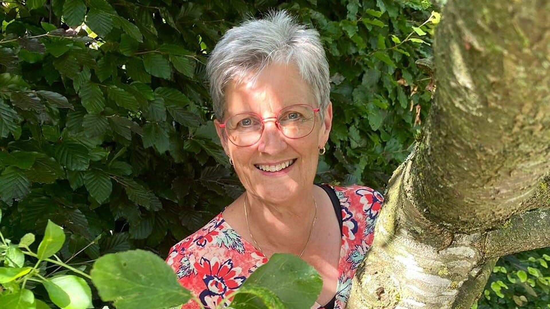 Seniorenmiddag Daarlerveen met Diny Groothalle