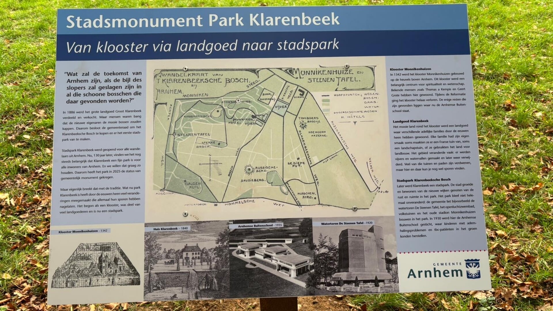 Onthulling nieuw informatiebord Park Klarenbeek