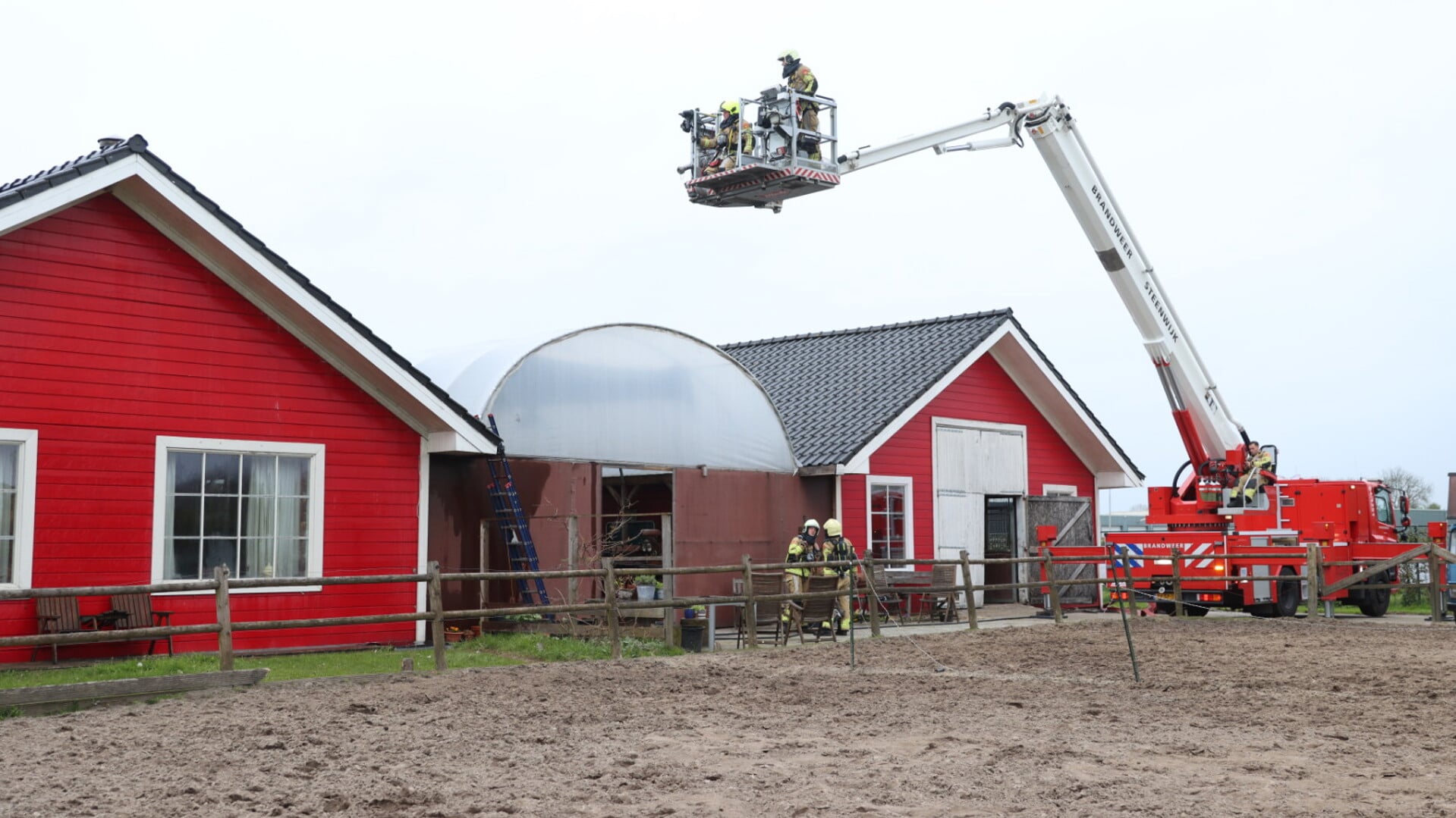 Brand in woning aan de Eekstraat in Oldemarkt