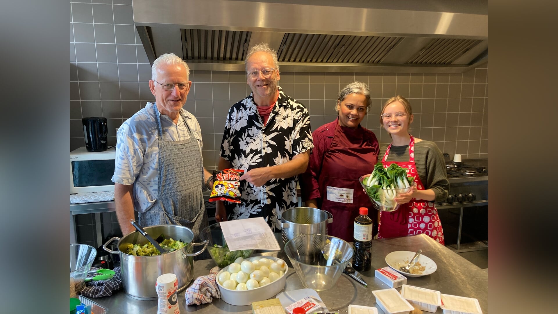 ‘Samen Eten, Samen Leven’ is het motto van Landenkookgroep Klarendal