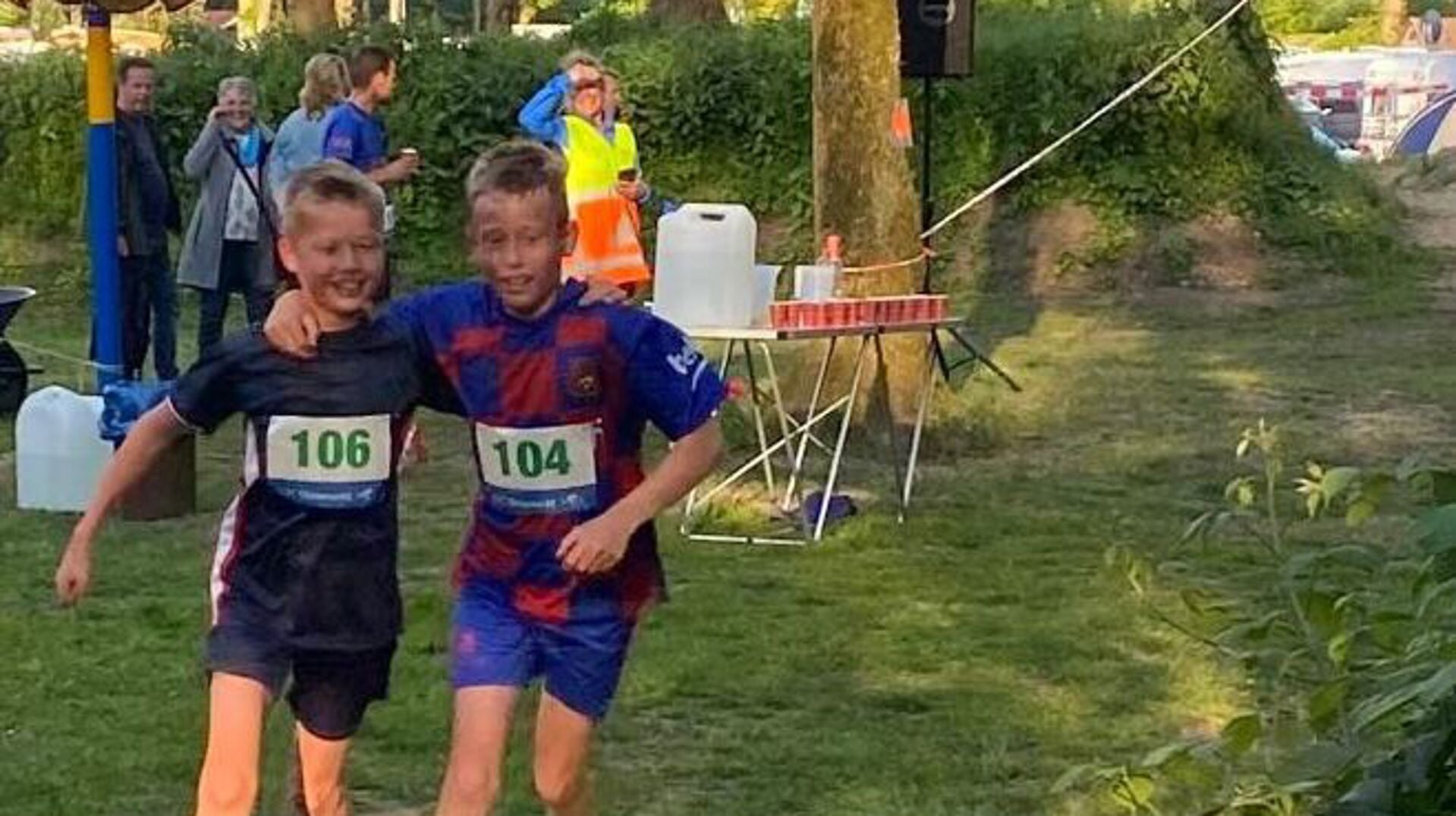 Vrijdag 7 juni Bosloop STC Oldemarkt