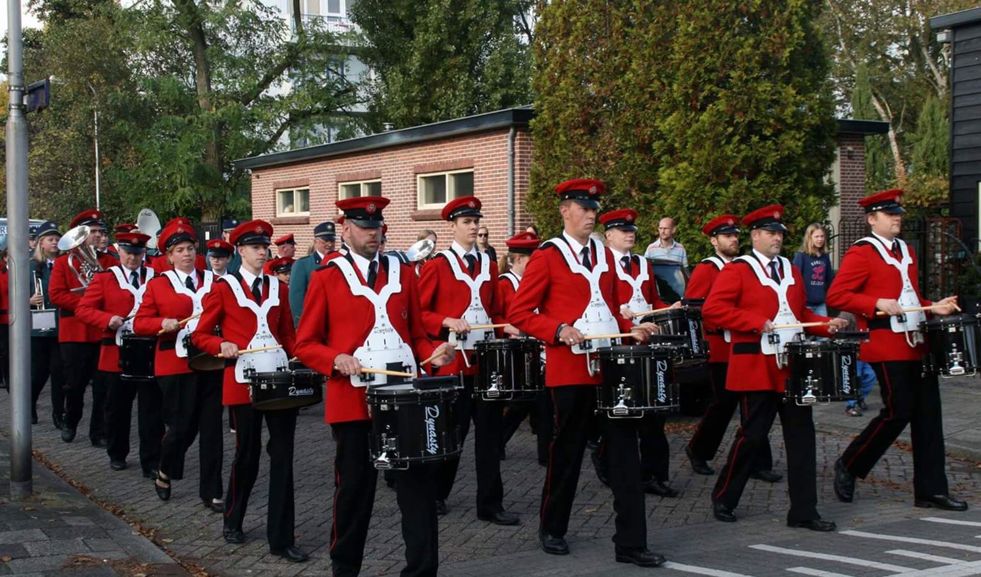 Marsen met de Harmonie - Al het nieuws uit Ridderkerk