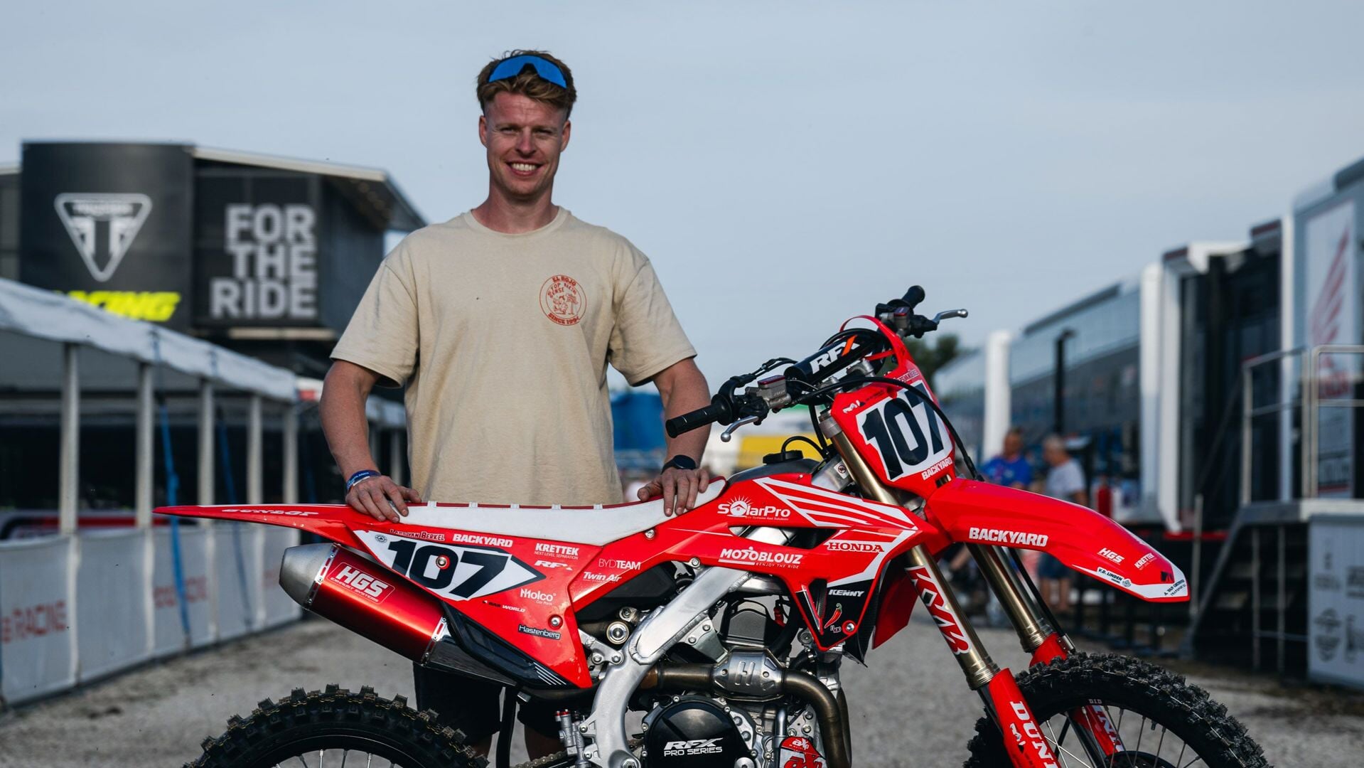 Veghelse motorcrosser geeft gloednieuwe crossmotor weg - Adverteren ...