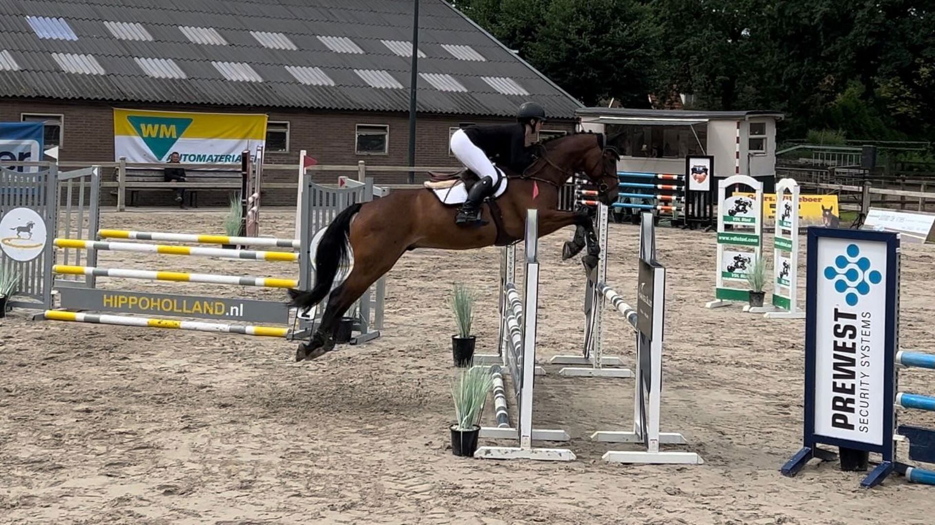Ruiter Anouk Vermue wordt tweede in Meppel