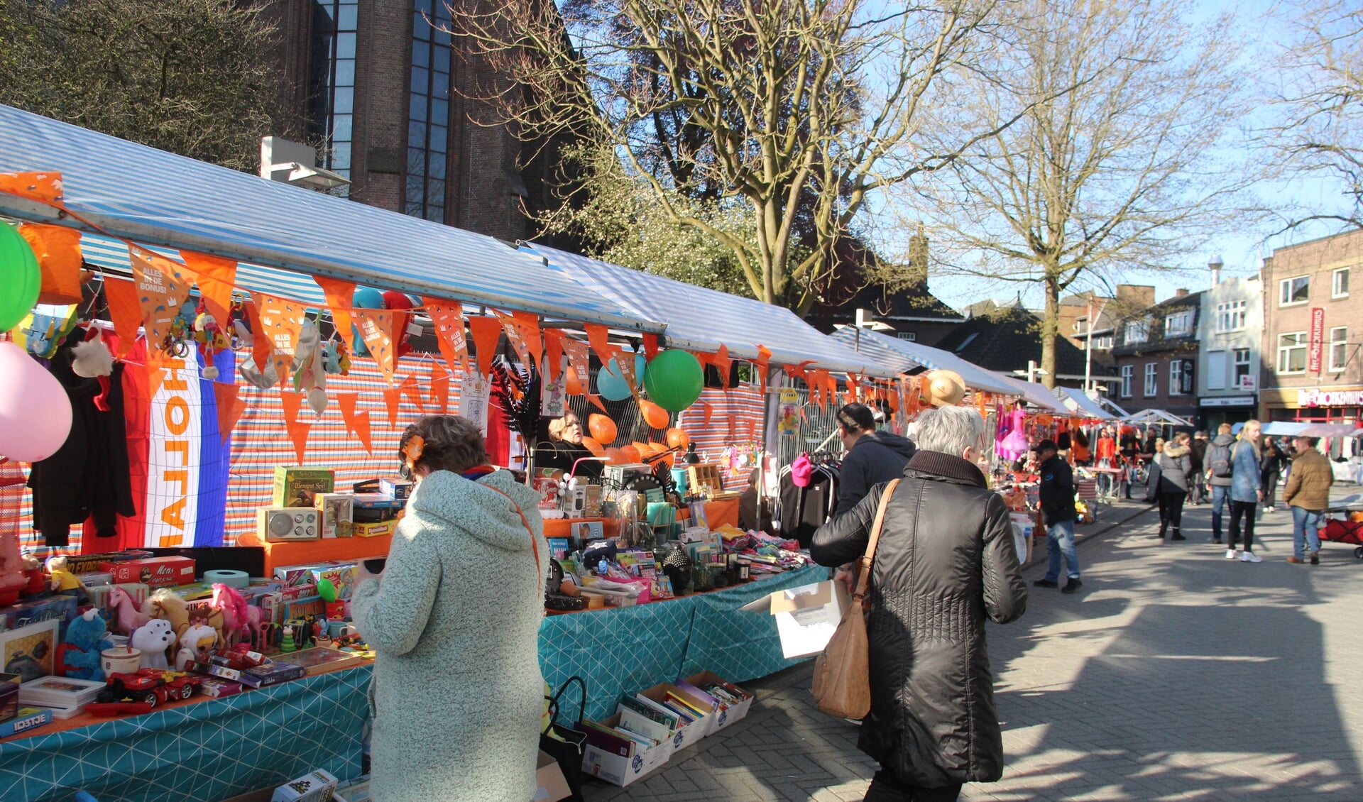 Kraam reserveren voor braderie en kleedjesmarkt