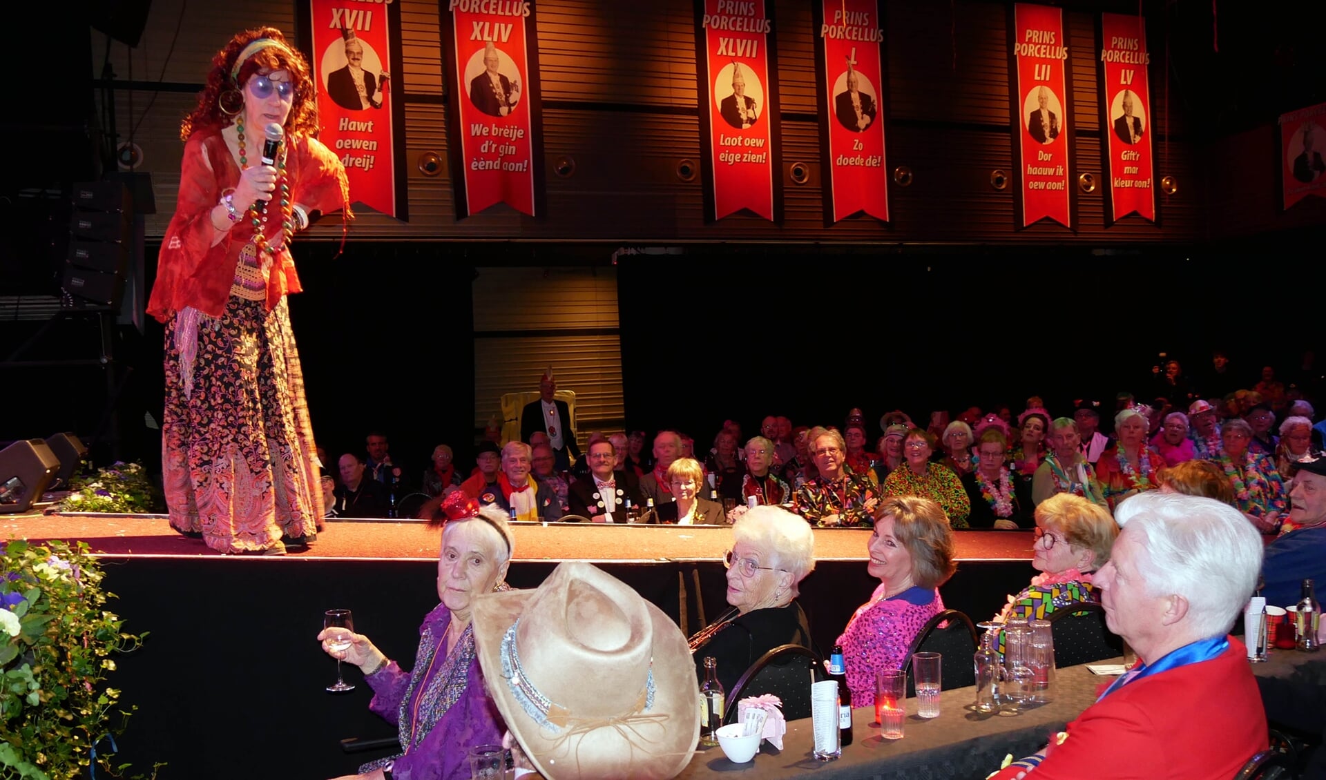 Lachen en genieten bij het Seniorenmatinee