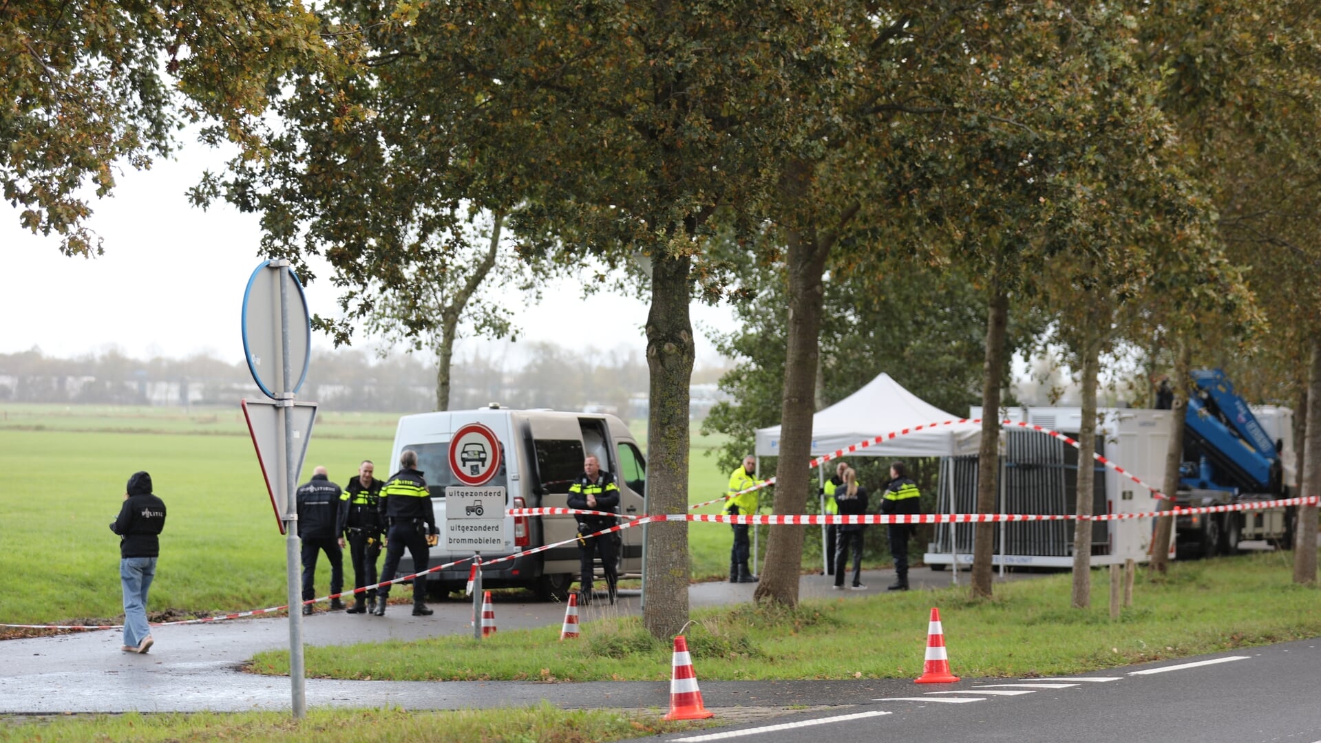 Overleden persoon gevonden aan de Papeweg