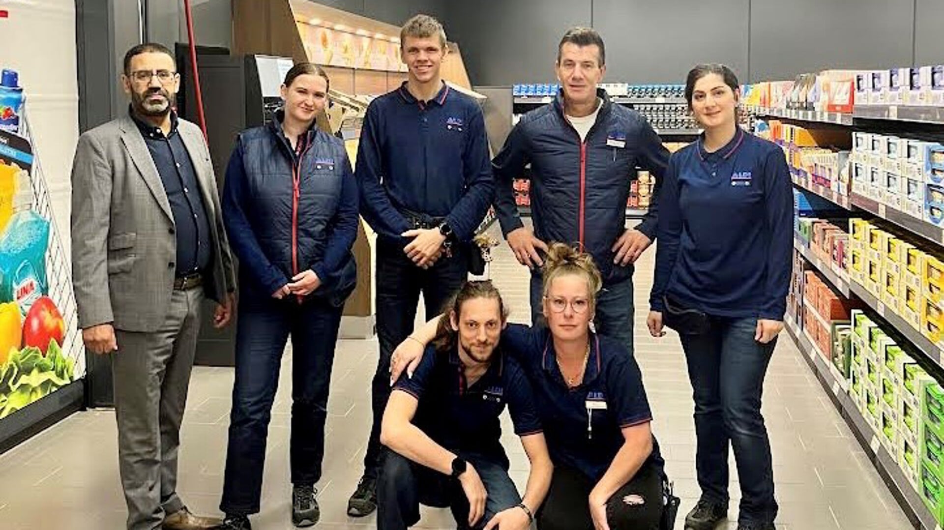Feestelijke opening ALDI Bisonspoor eerste klanten al vroeg voor de deur VARnws Leidsche Rijn