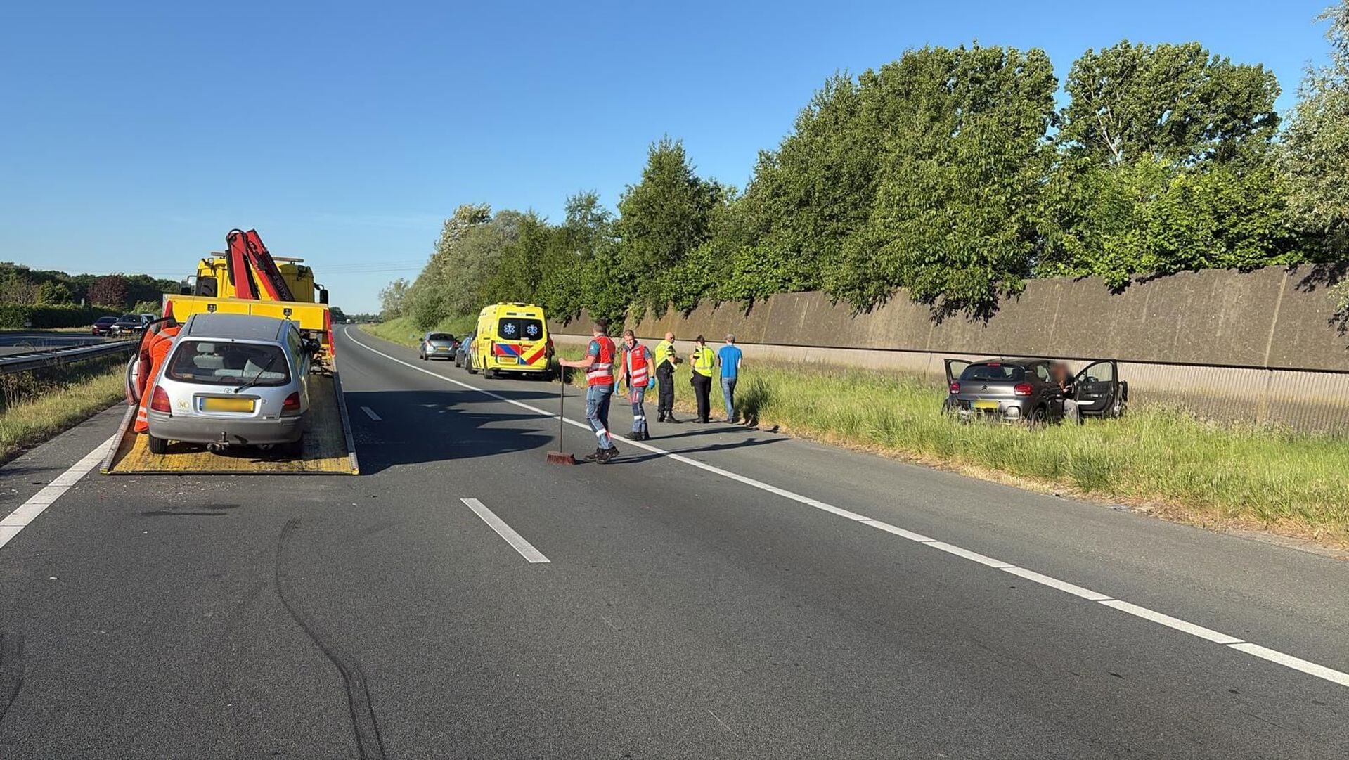 Ongeluk tussen twee auto’s op A50 bij Eerde