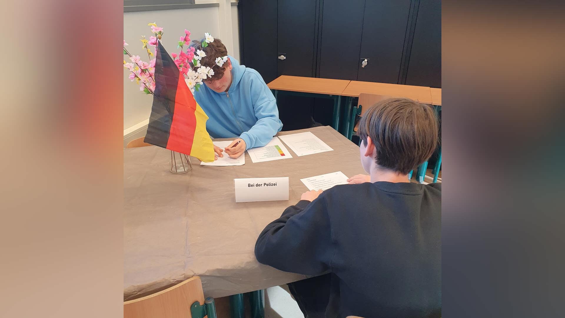 ‘Mezzo ‘meets’ Kleve’; Mezzo-leerlingen oefenen hun spreekvaardigheid in het Taaldorp