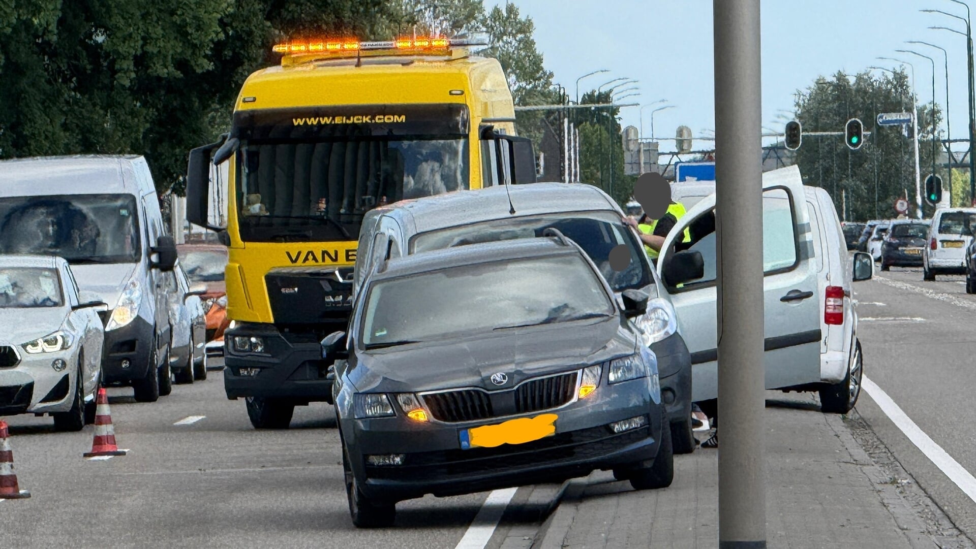 Kop-staart aanrijding N279 bij Veghel